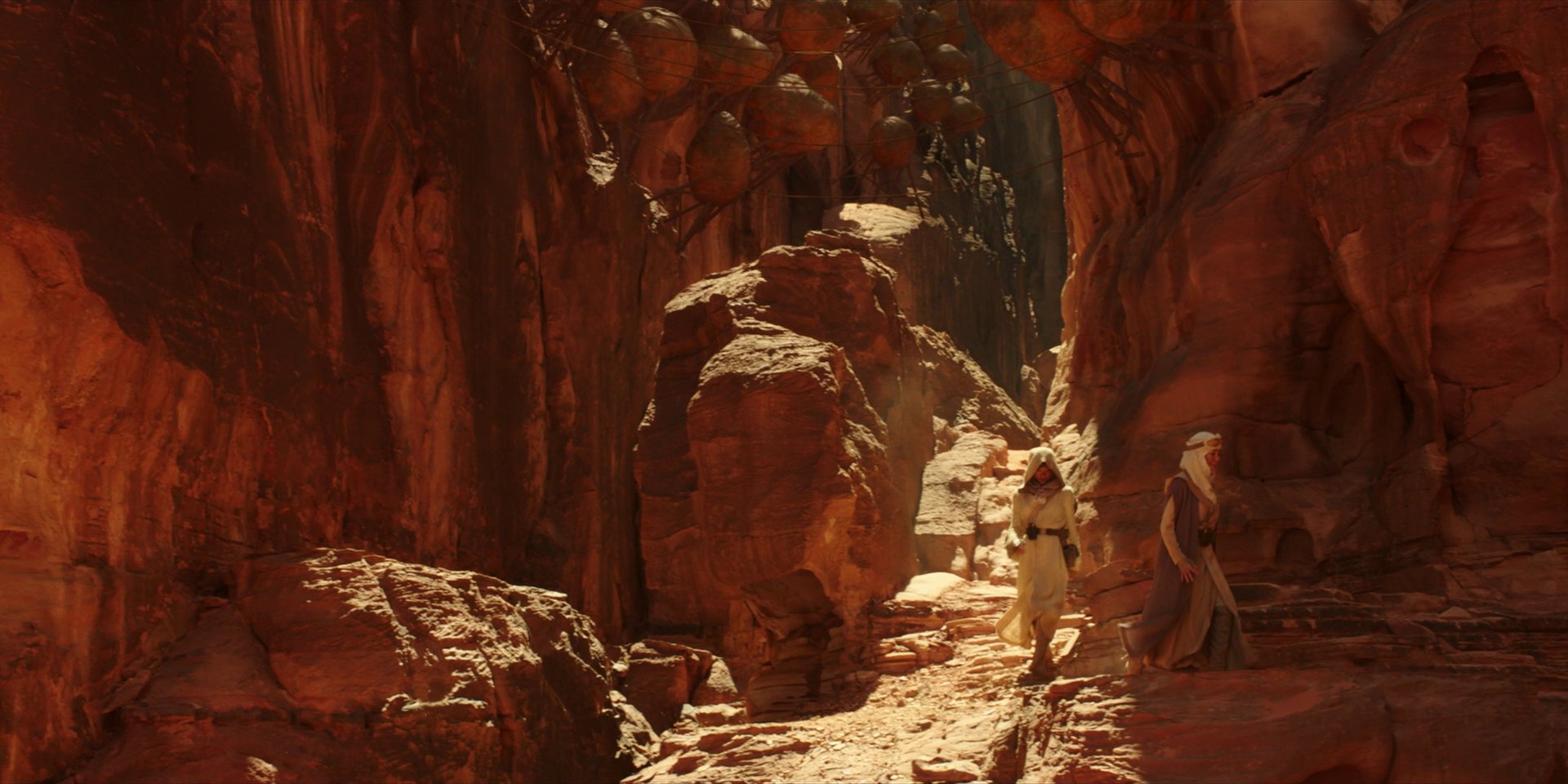 extant_StarTrekDiscovery_1x01-AVulcanHello_0252.jpg