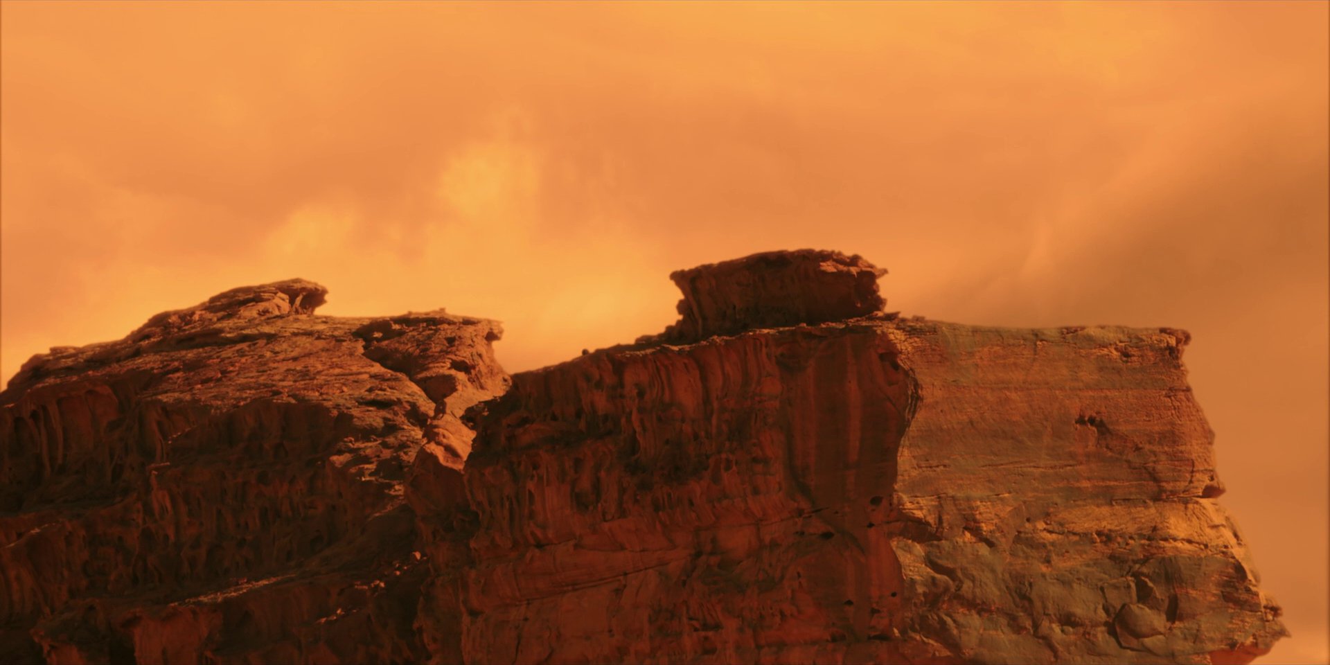 extant_StarTrekDiscovery_1x01-AVulcanHello_0373.jpg