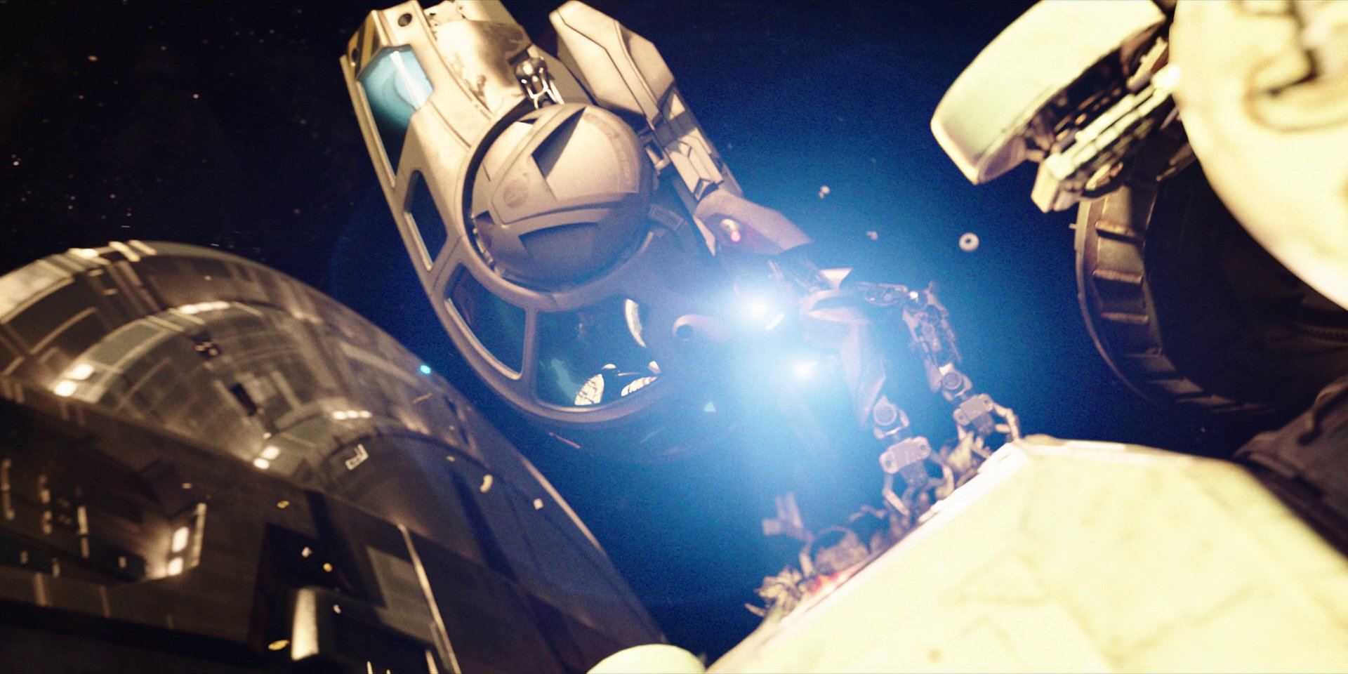 extant_StarTrekDiscovery_1x01-AVulcanHello_0675.jpg