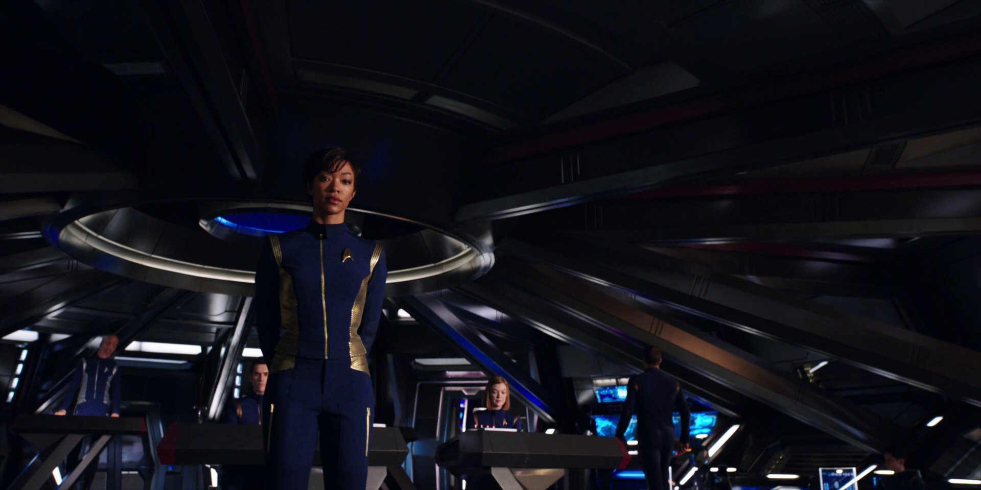extant_StarTrekDiscovery_1x01-AVulcanHello_0715.jpg