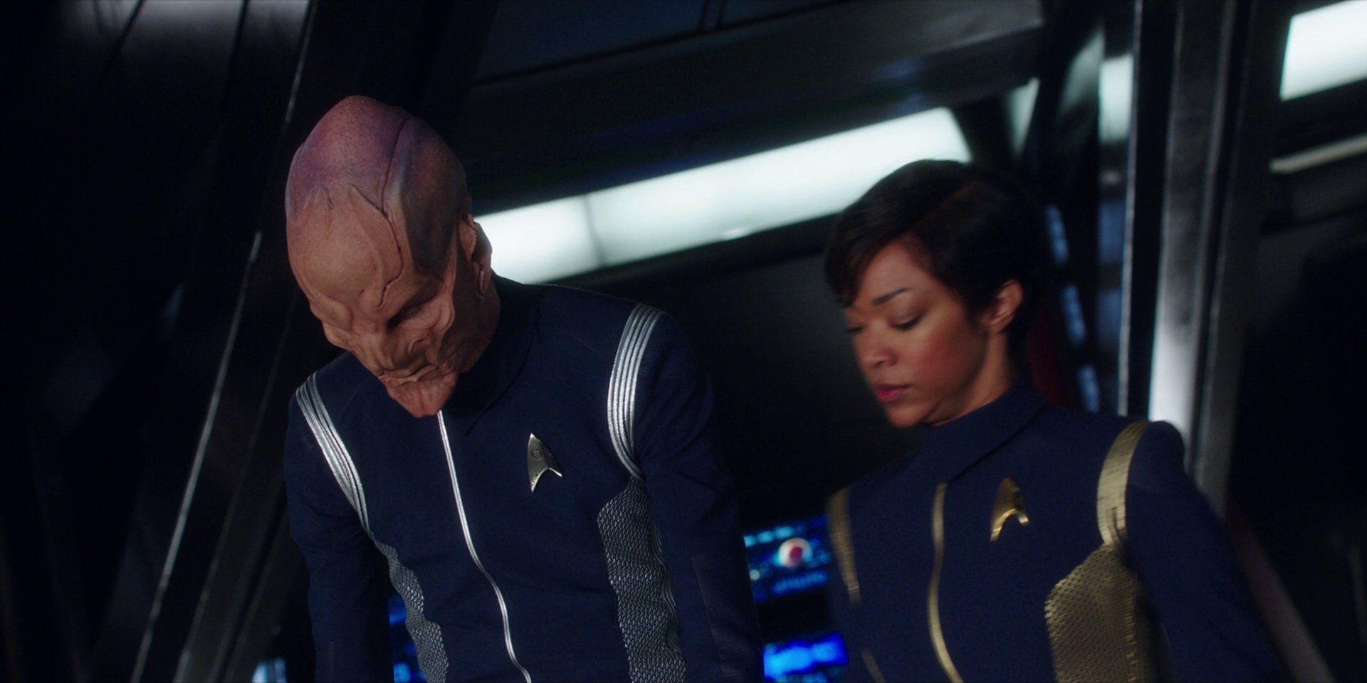 extant_StarTrekDiscovery_1x01-AVulcanHello_0950.jpg