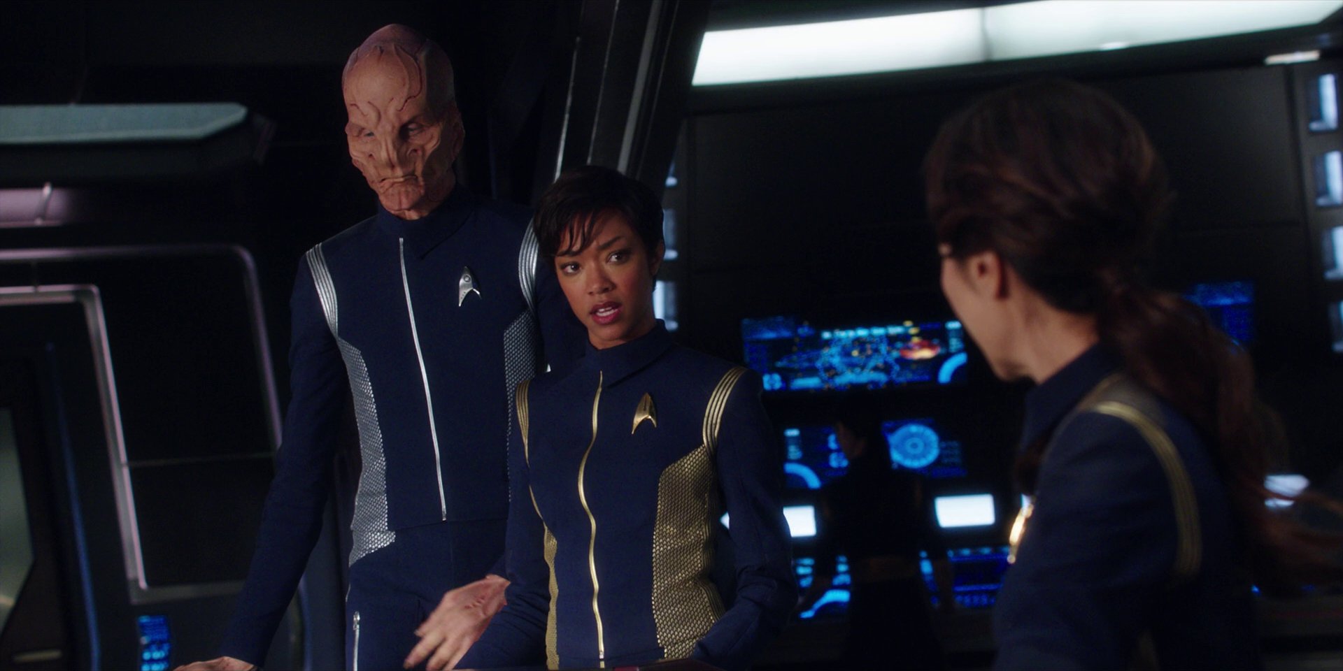 extant_StarTrekDiscovery_1x01-AVulcanHello_0982.jpg
