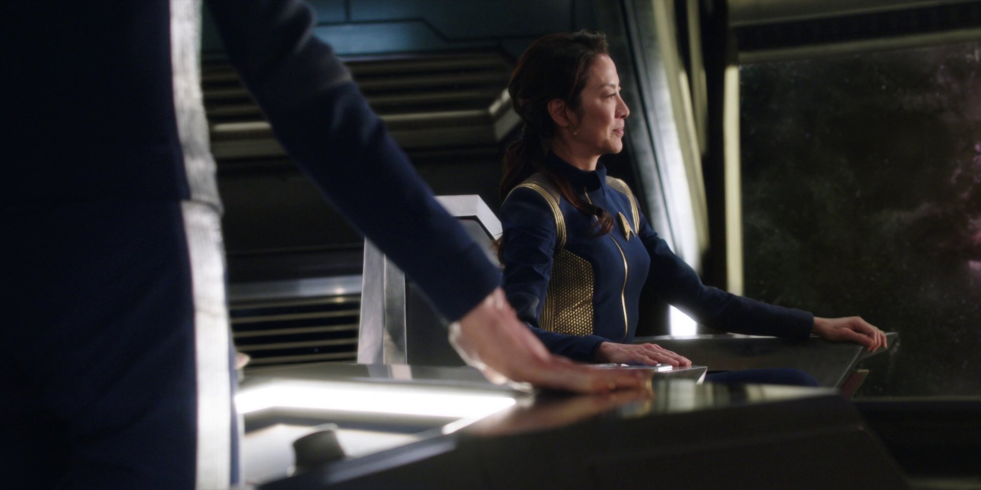 extant_StarTrekDiscovery_1x01-AVulcanHello_0999.jpg