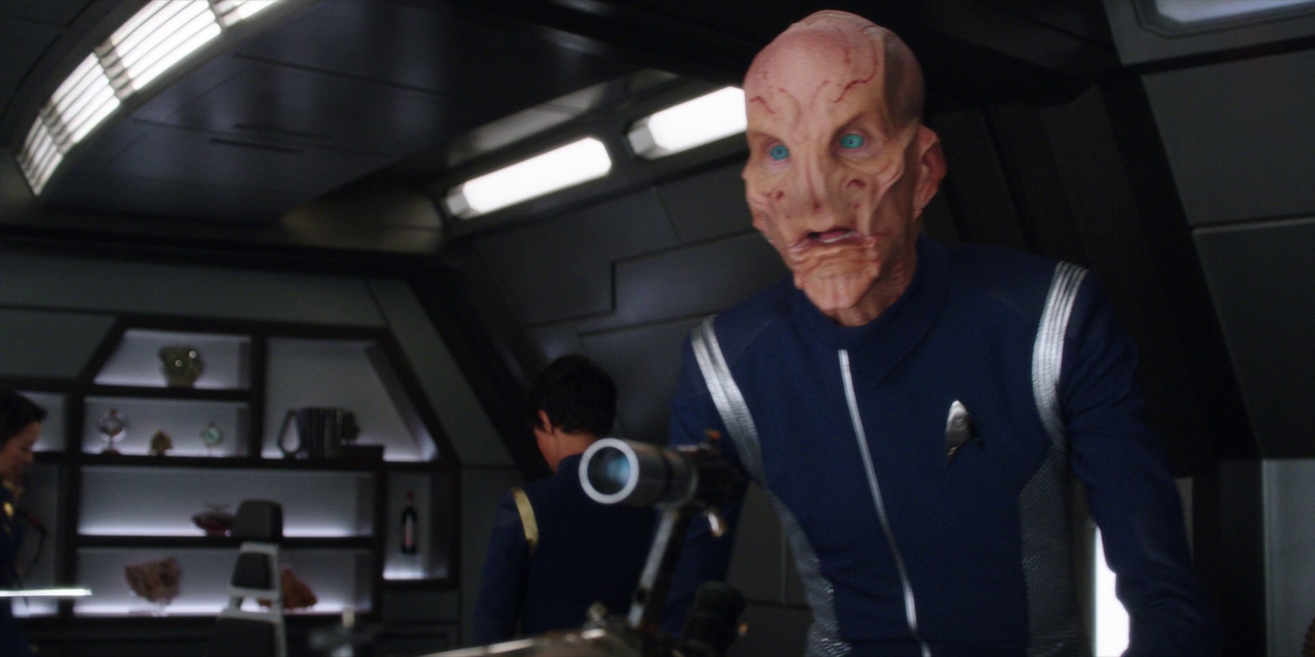 extant_StarTrekDiscovery_1x01-AVulcanHello_1062.jpg