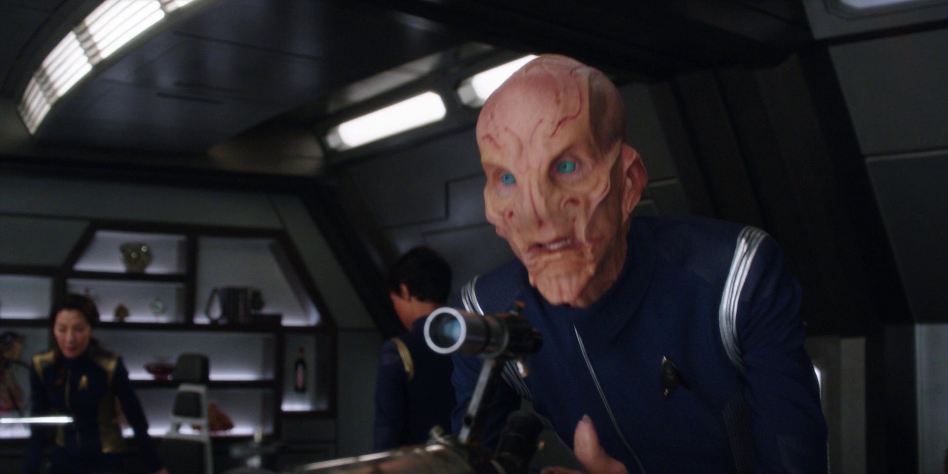 extant_StarTrekDiscovery_1x01-AVulcanHello_1063.jpg