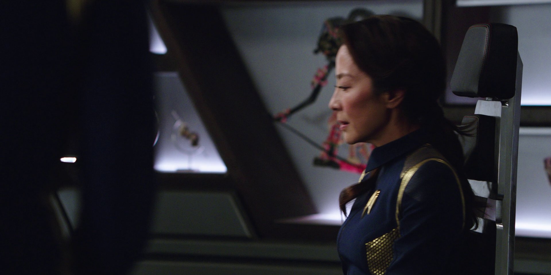 extant_StarTrekDiscovery_1x01-AVulcanHello_1119.jpg