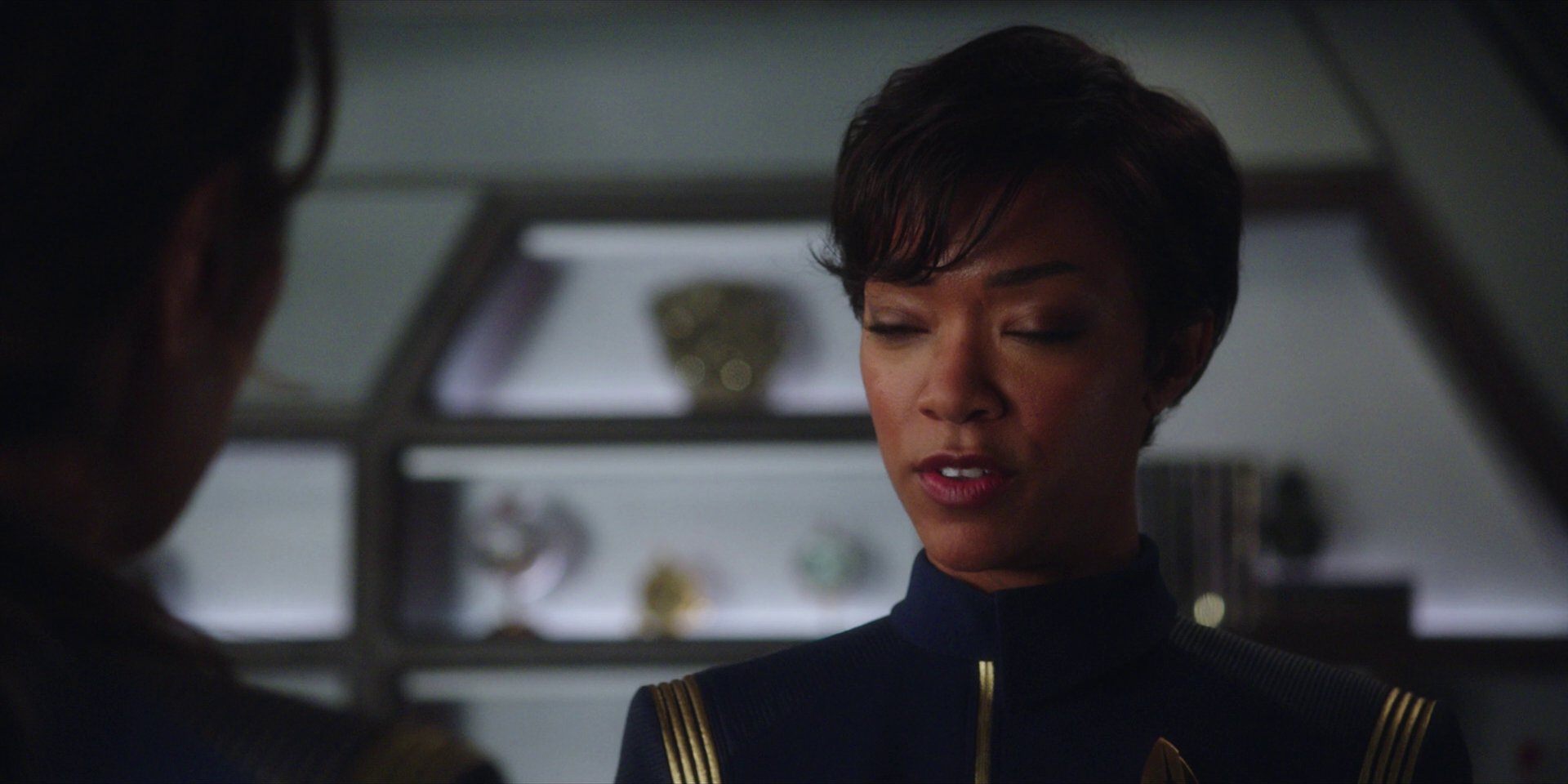 extant_StarTrekDiscovery_1x01-AVulcanHello_1172.jpg