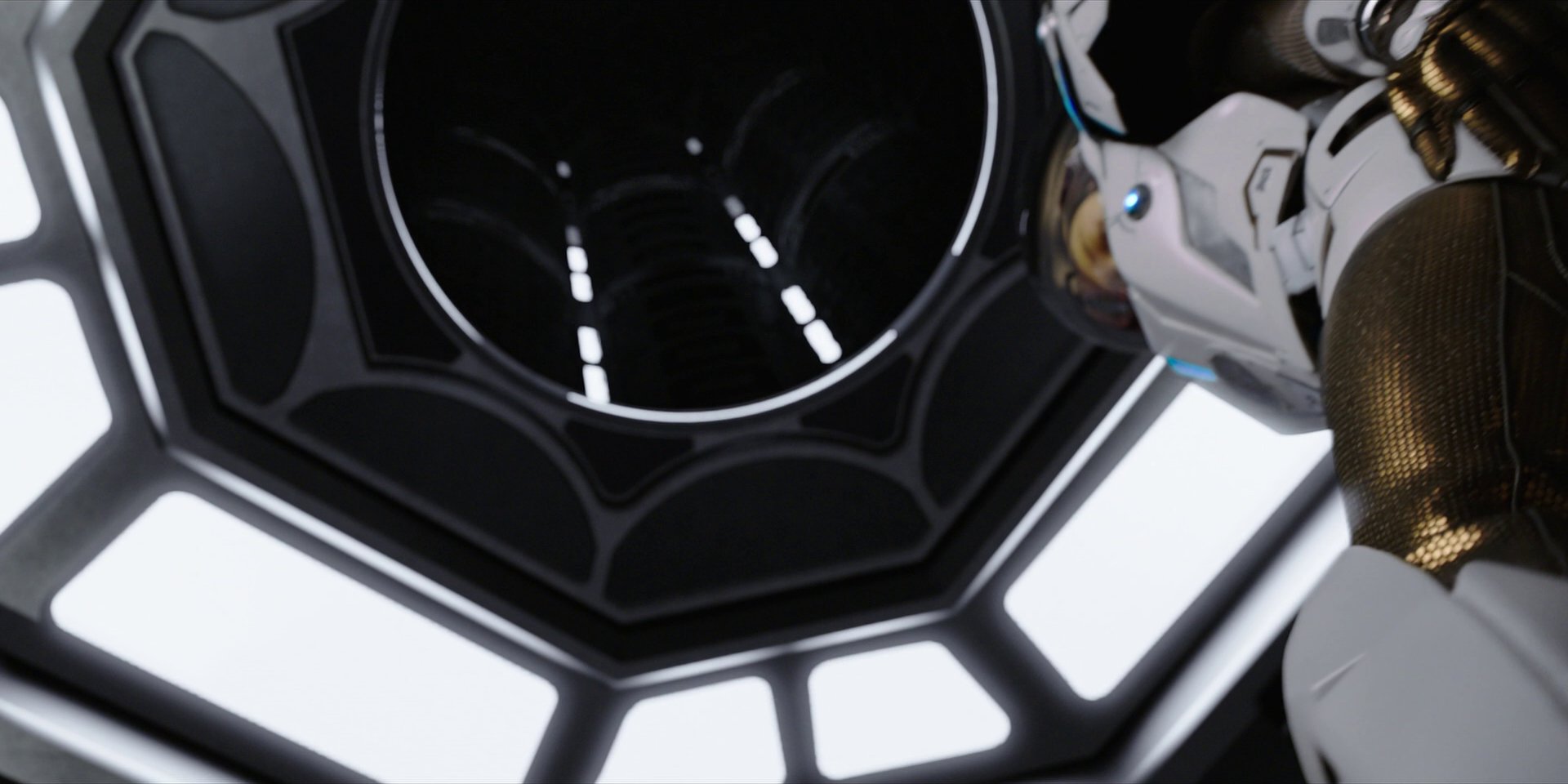extant_StarTrekDiscovery_1x01-AVulcanHello_1199.jpg