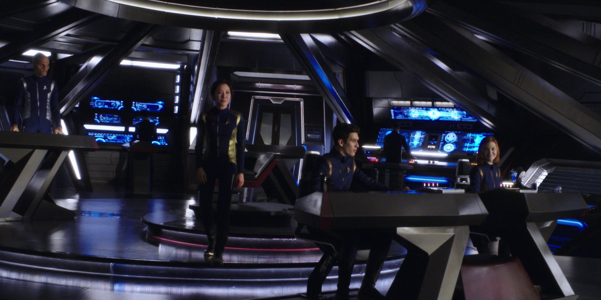 extant_StarTrekDiscovery_1x01-AVulcanHello_1217.jpg
