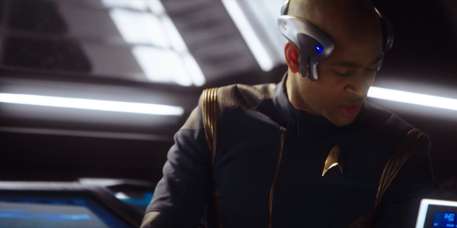extant_StarTrekDiscovery_1x01-AVulcanHello_1469.jpg