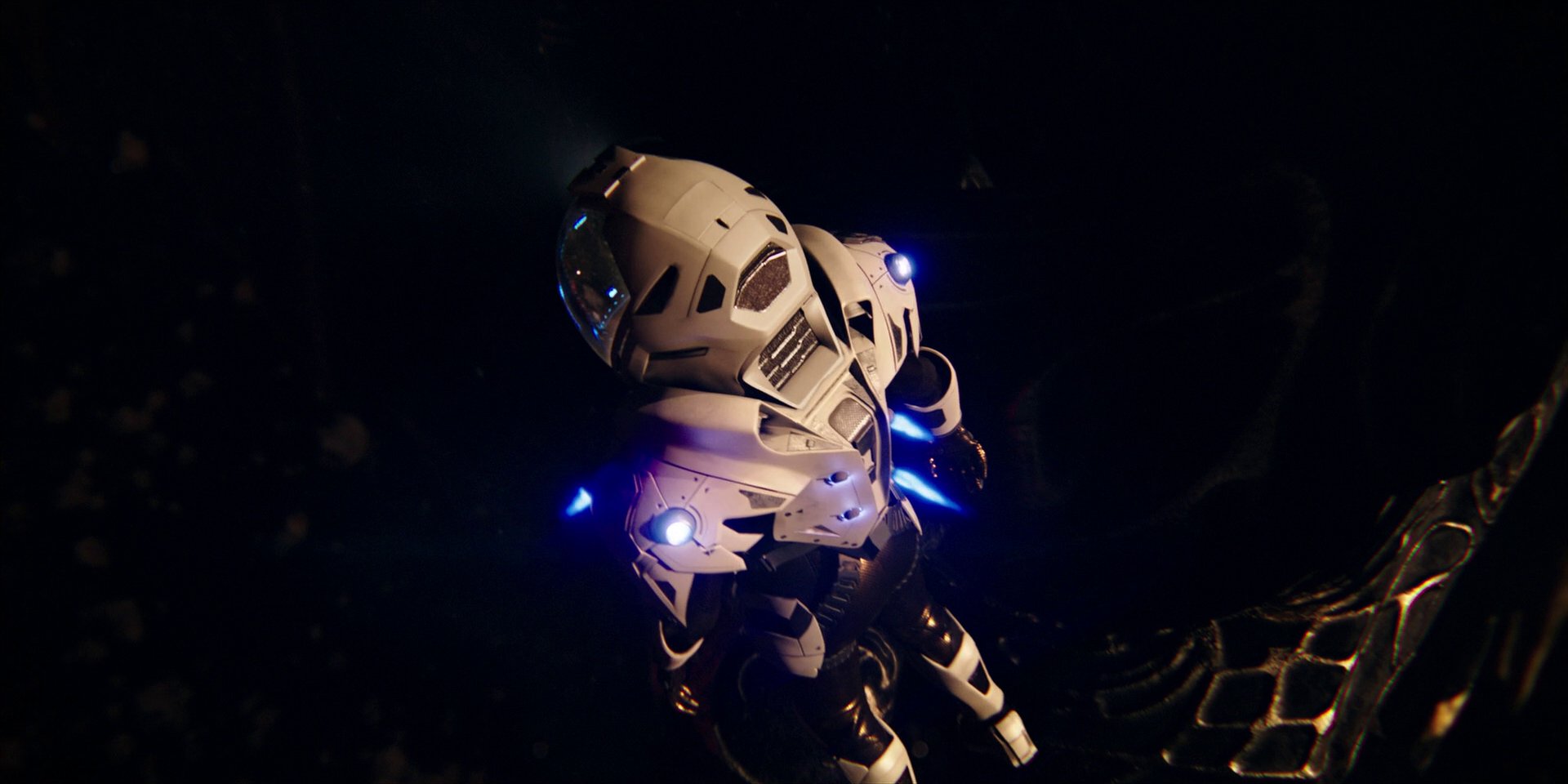 extant_StarTrekDiscovery_1x01-AVulcanHello_1638.jpg