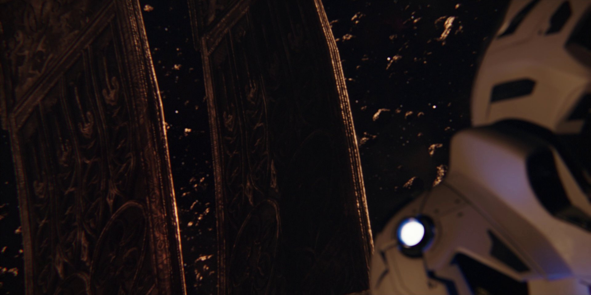 extant_StarTrekDiscovery_1x01-AVulcanHello_1772.jpg