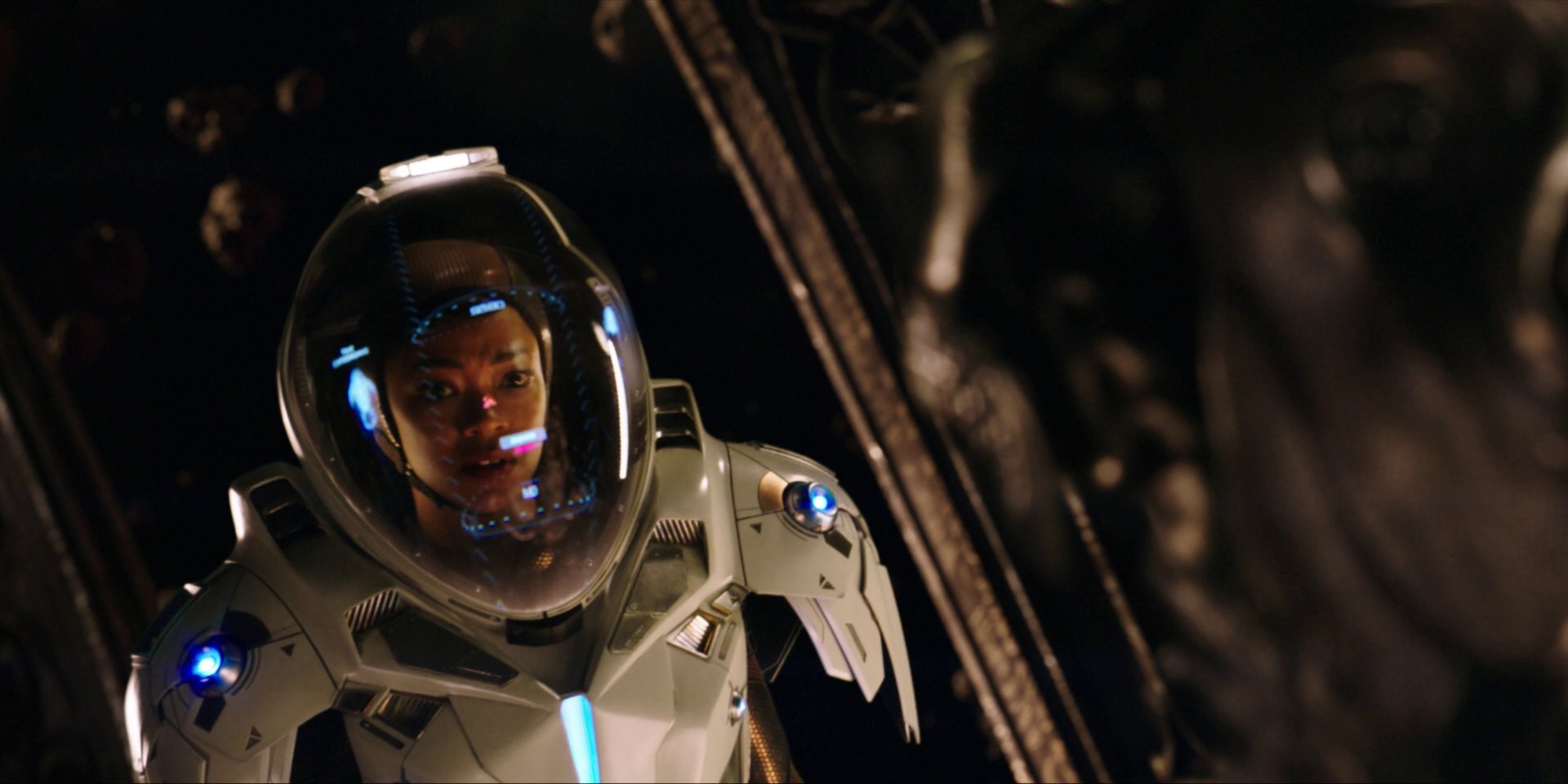 extant_StarTrekDiscovery_1x01-AVulcanHello_1807.jpg
