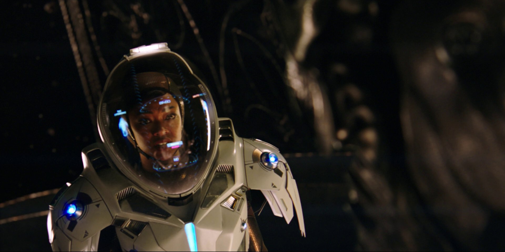 extant_StarTrekDiscovery_1x01-AVulcanHello_1815.jpg
