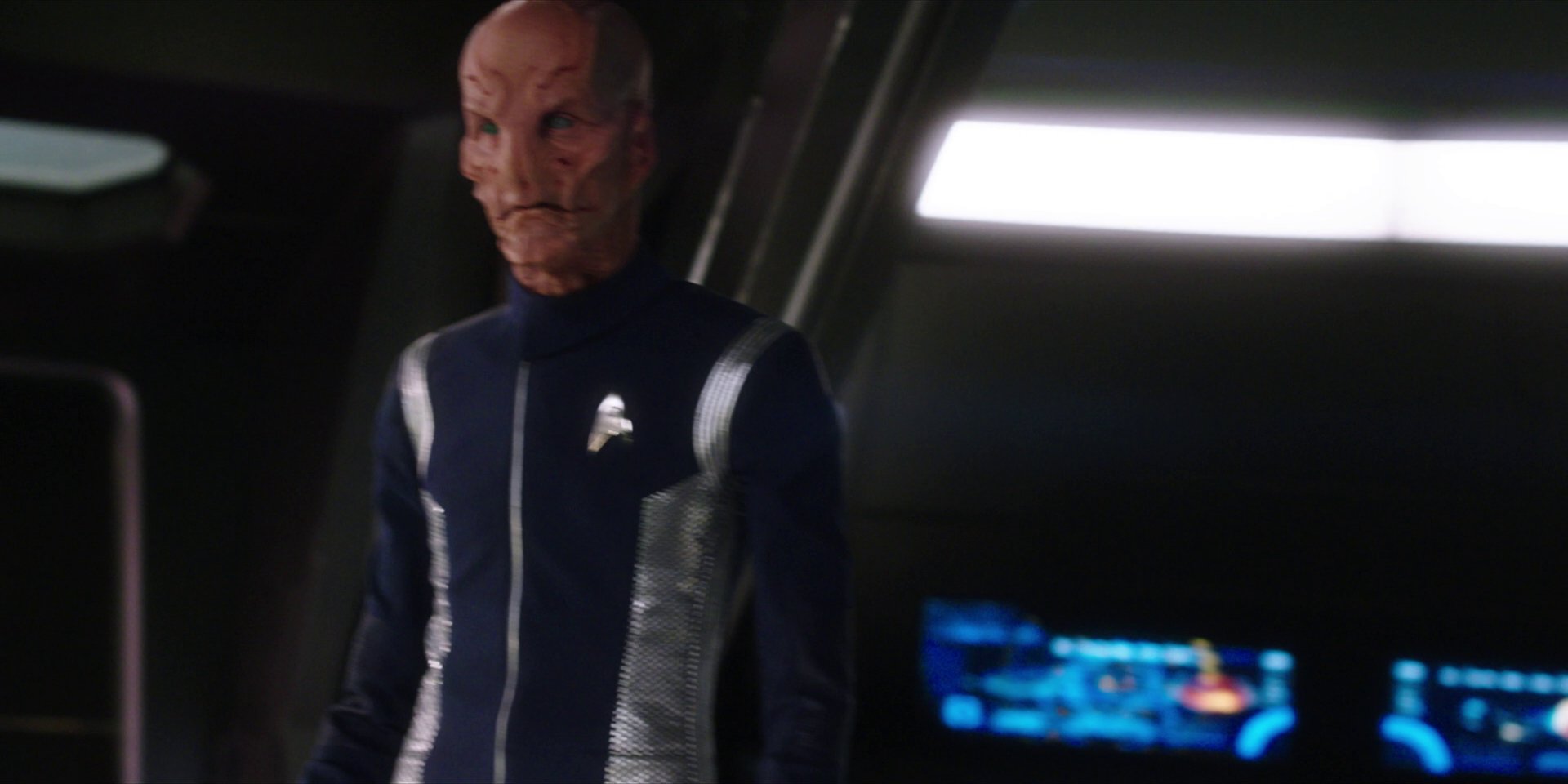 extant_StarTrekDiscovery_1x01-AVulcanHello_1837.jpg