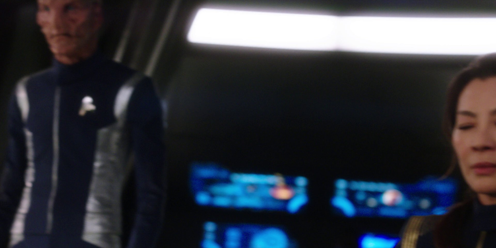 extant_StarTrekDiscovery_1x01-AVulcanHello_1838.jpg