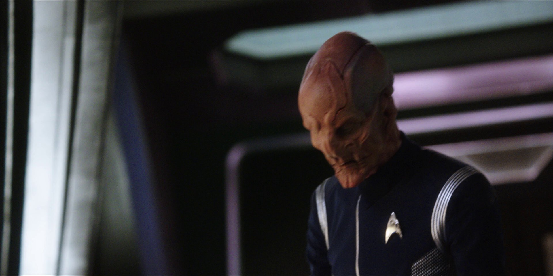 extant_StarTrekDiscovery_1x01-AVulcanHello_1894.jpg