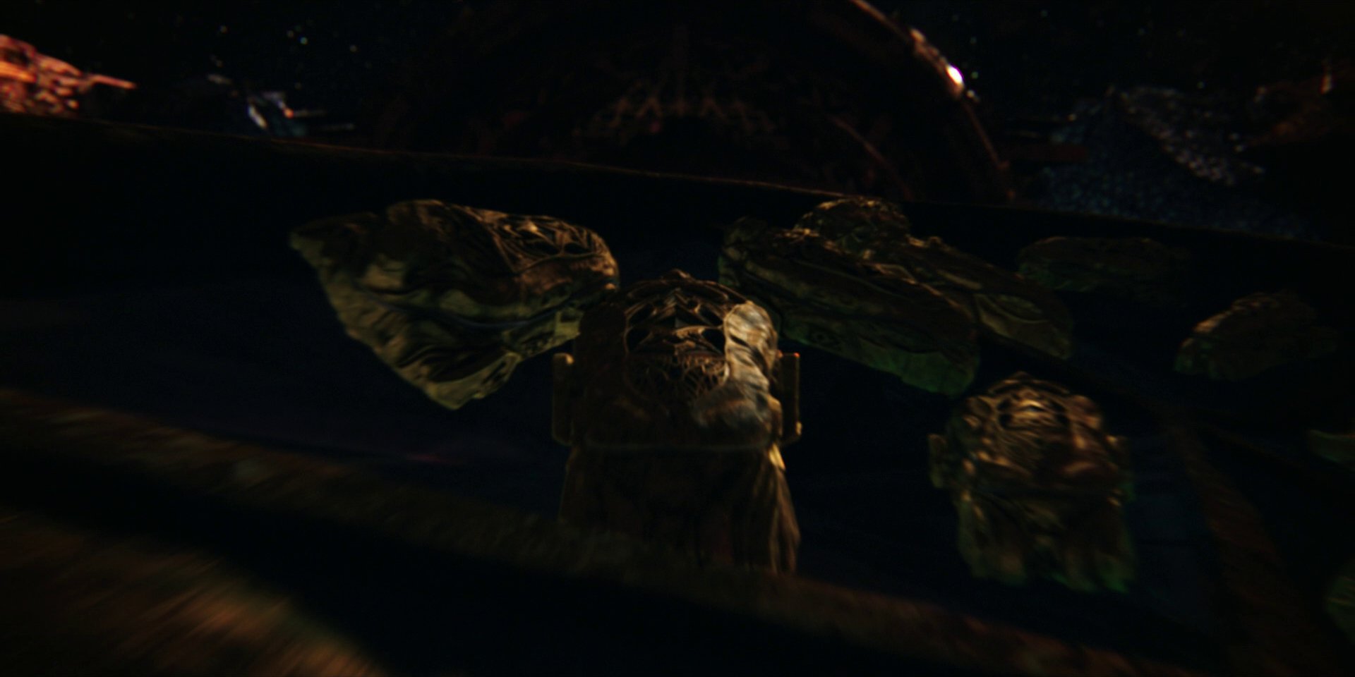 extant_StarTrekDiscovery_1x01-AVulcanHello_2136.jpg