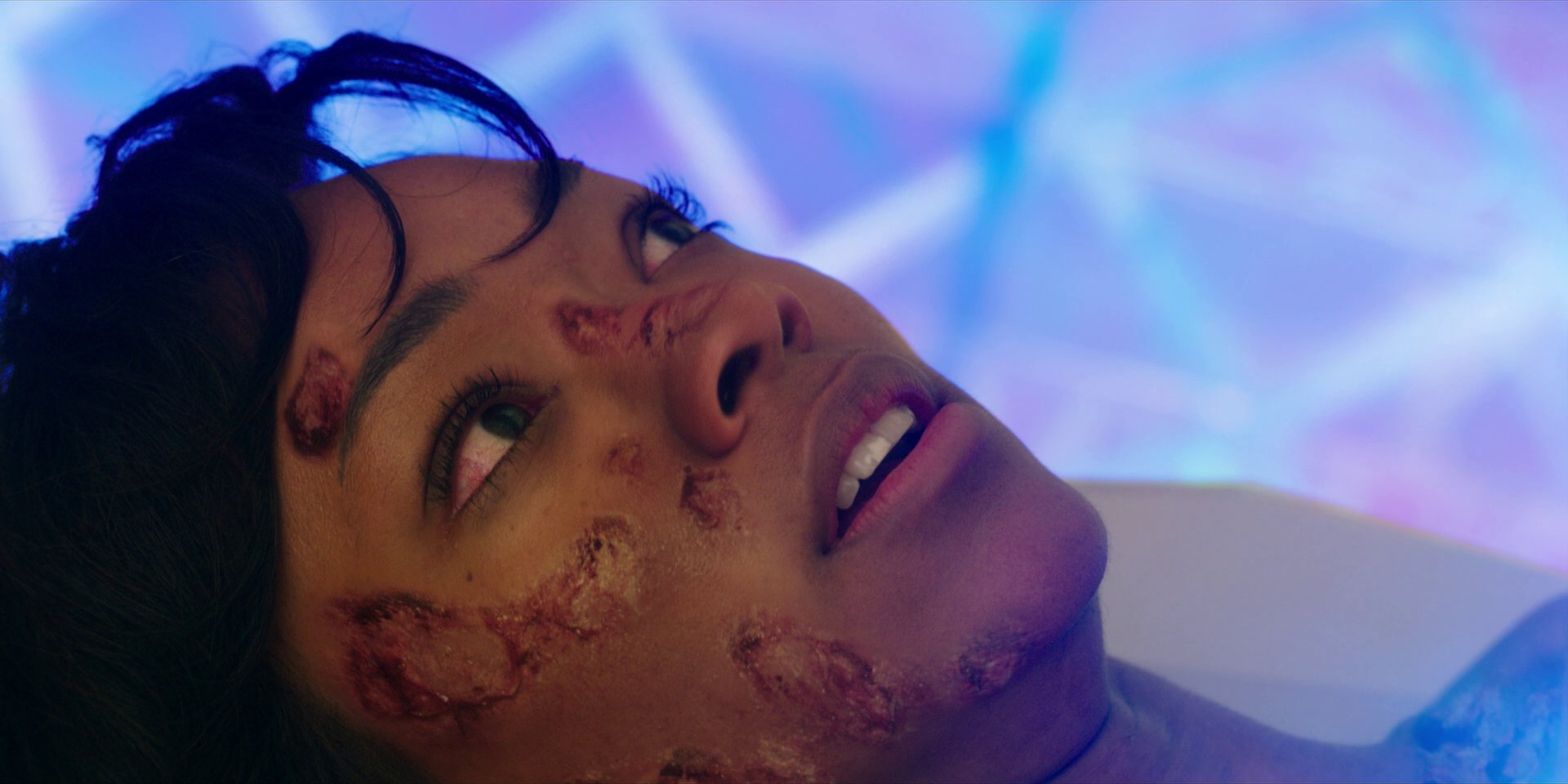 extant_StarTrekDiscovery_1x01-AVulcanHello_2331.jpg