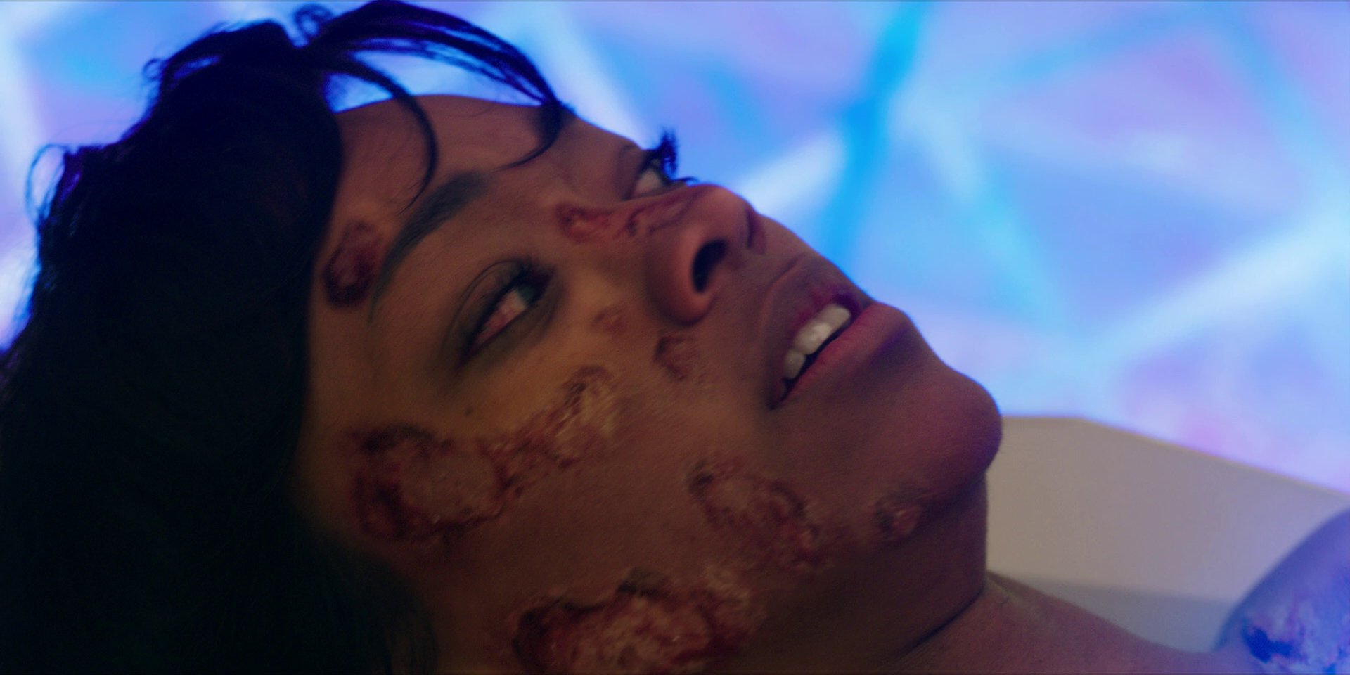 extant_StarTrekDiscovery_1x01-AVulcanHello_2332.jpg