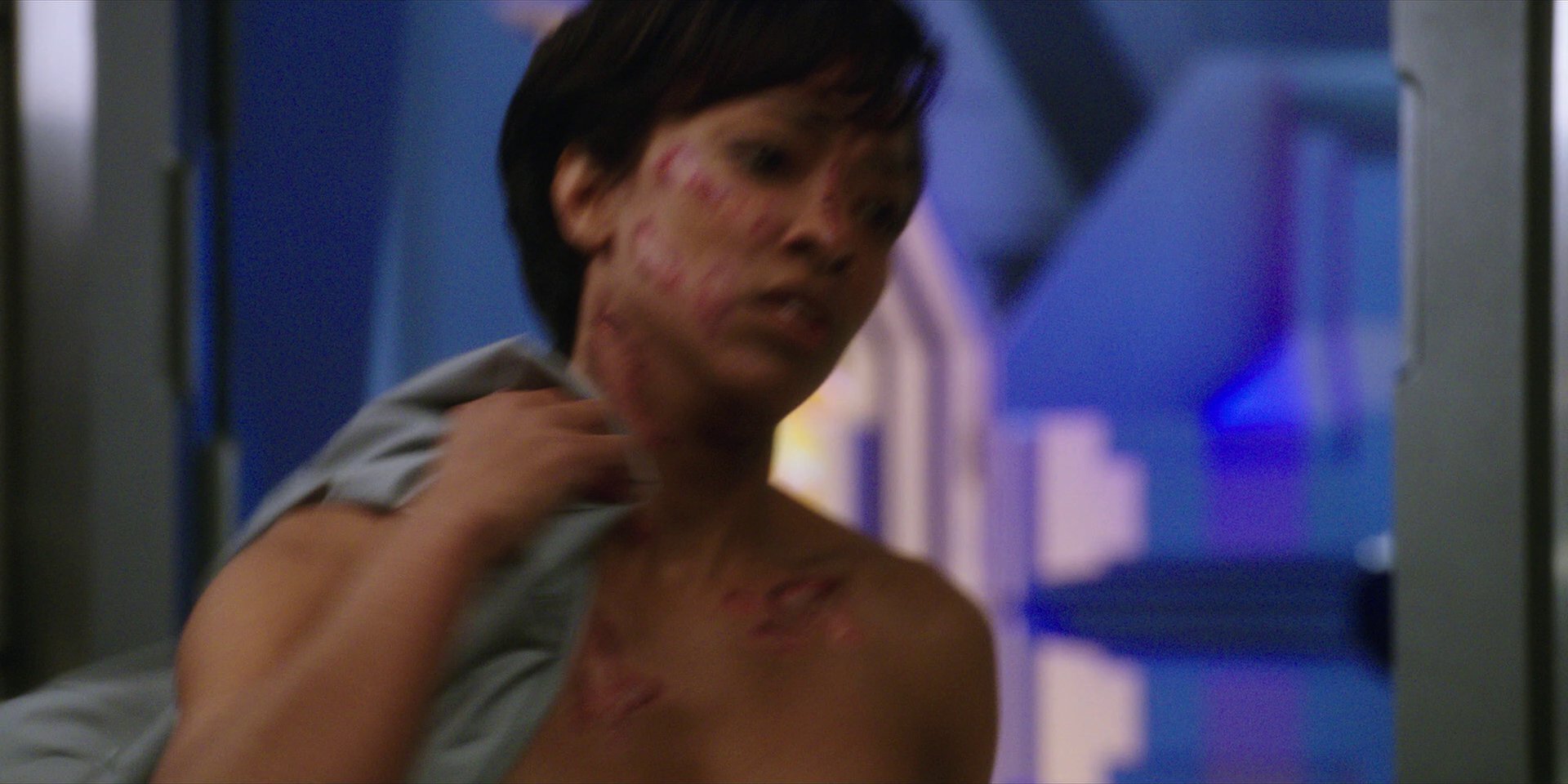 extant_StarTrekDiscovery_1x01-AVulcanHello_2382.jpg