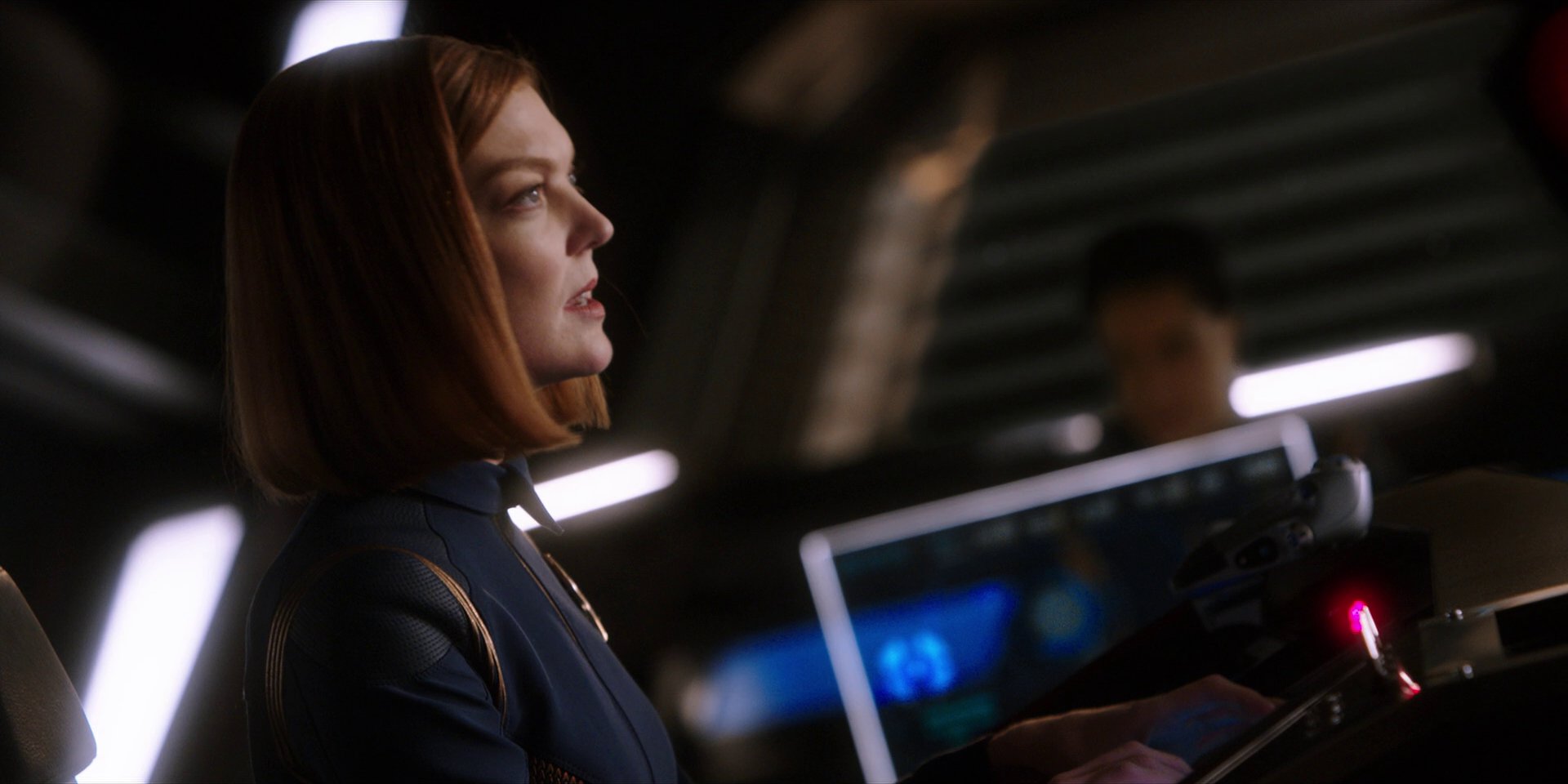 extant_StarTrekDiscovery_1x01-AVulcanHello_2401.jpg