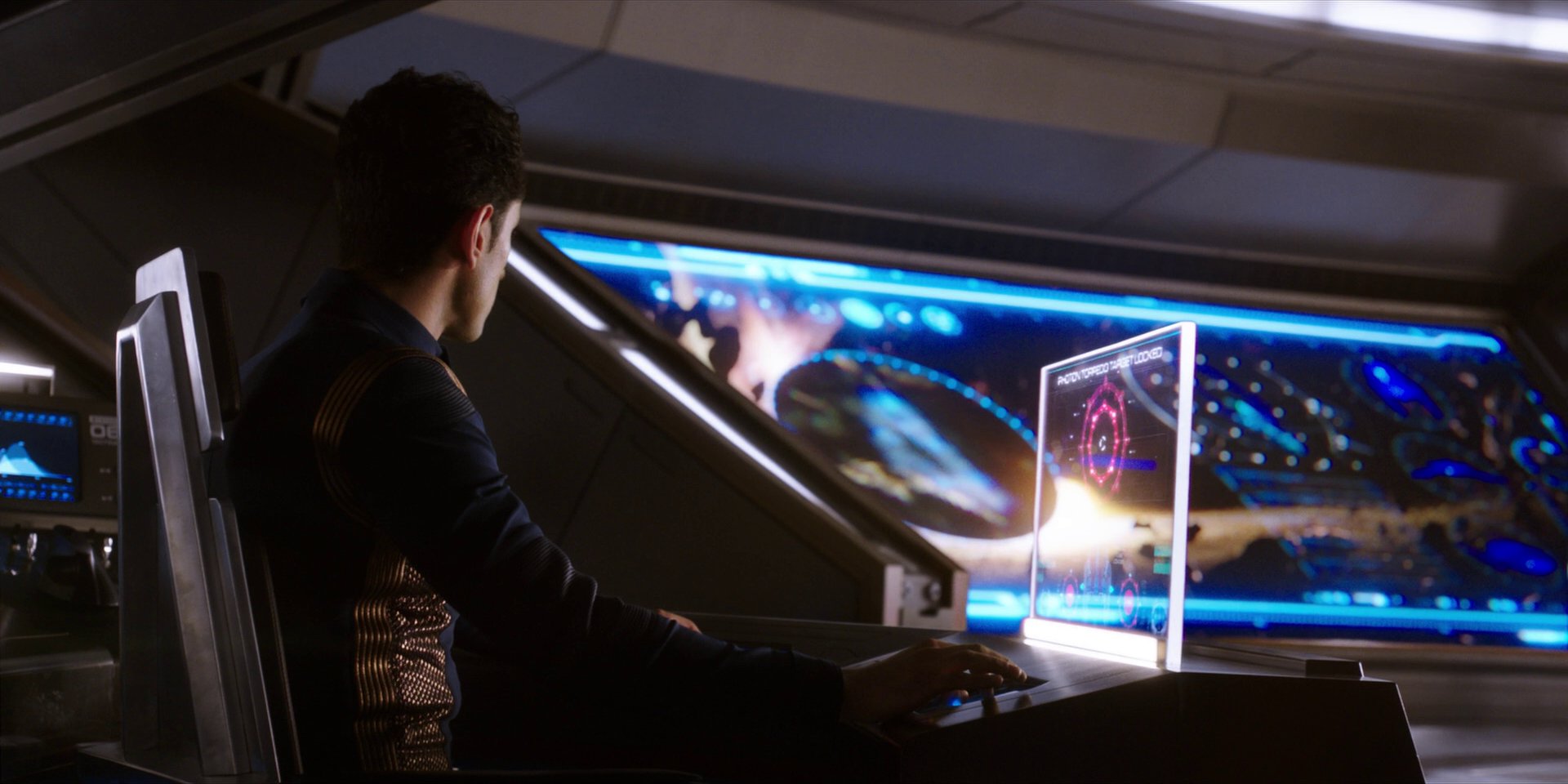 extant_StarTrekDiscovery_1x01-AVulcanHello_2403.jpg