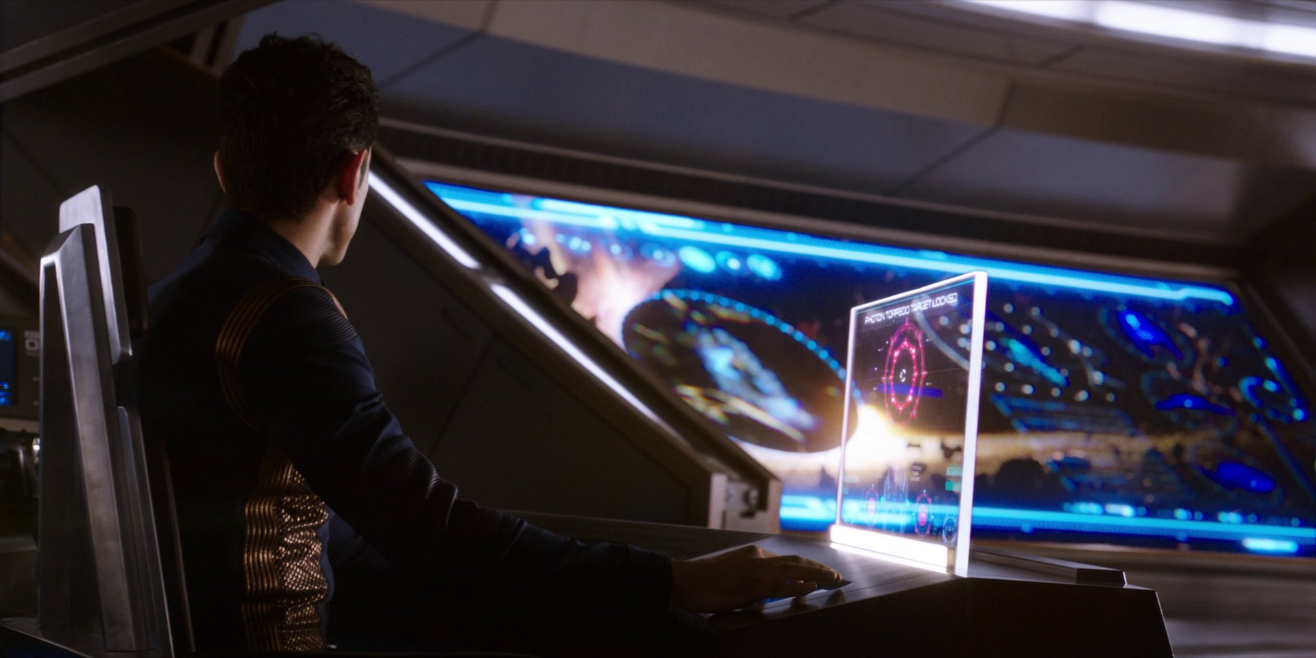 extant_StarTrekDiscovery_1x01-AVulcanHello_2405.jpg