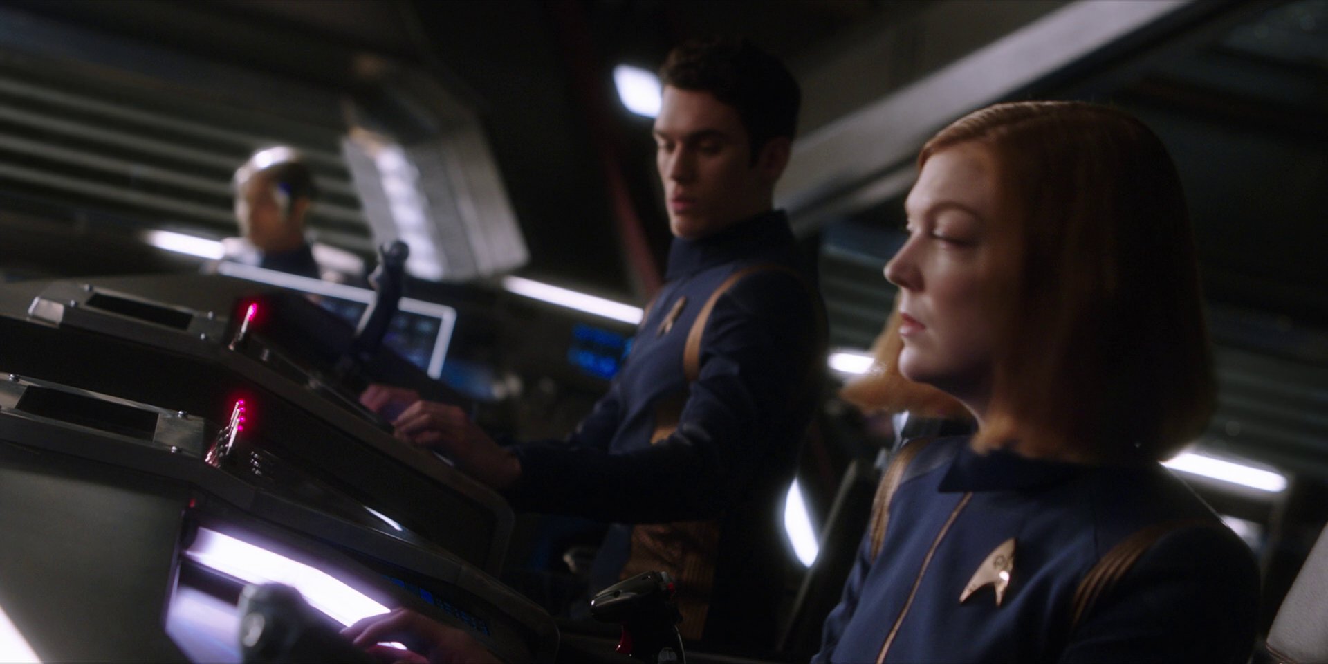 extant_StarTrekDiscovery_1x01-AVulcanHello_2508.jpg