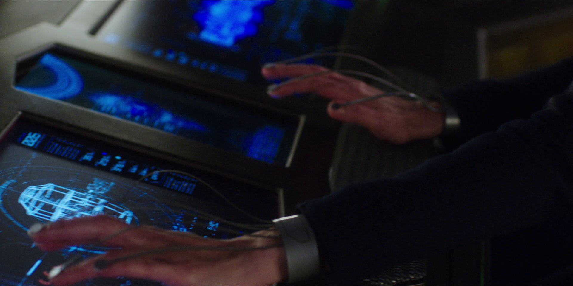 extant_StarTrekDiscovery_1x01-AVulcanHello_2516.jpg