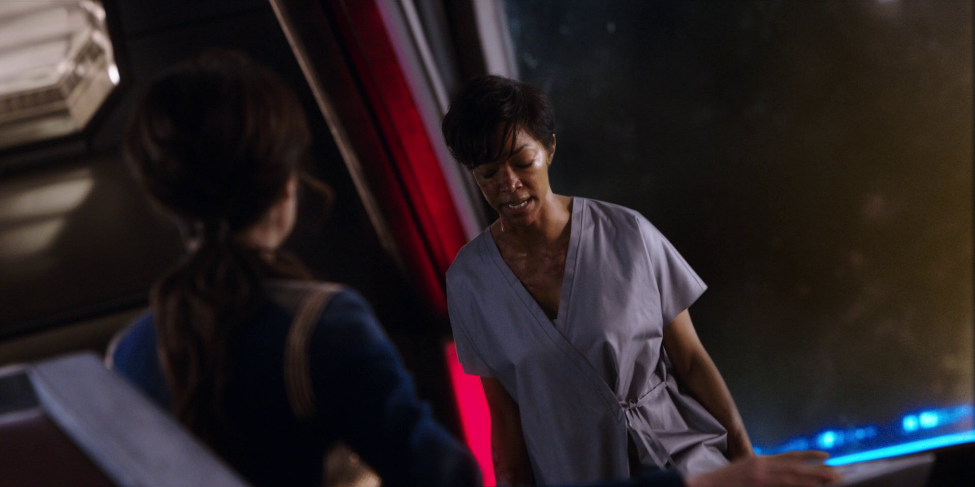 extant_StarTrekDiscovery_1x01-AVulcanHello_2520.jpg