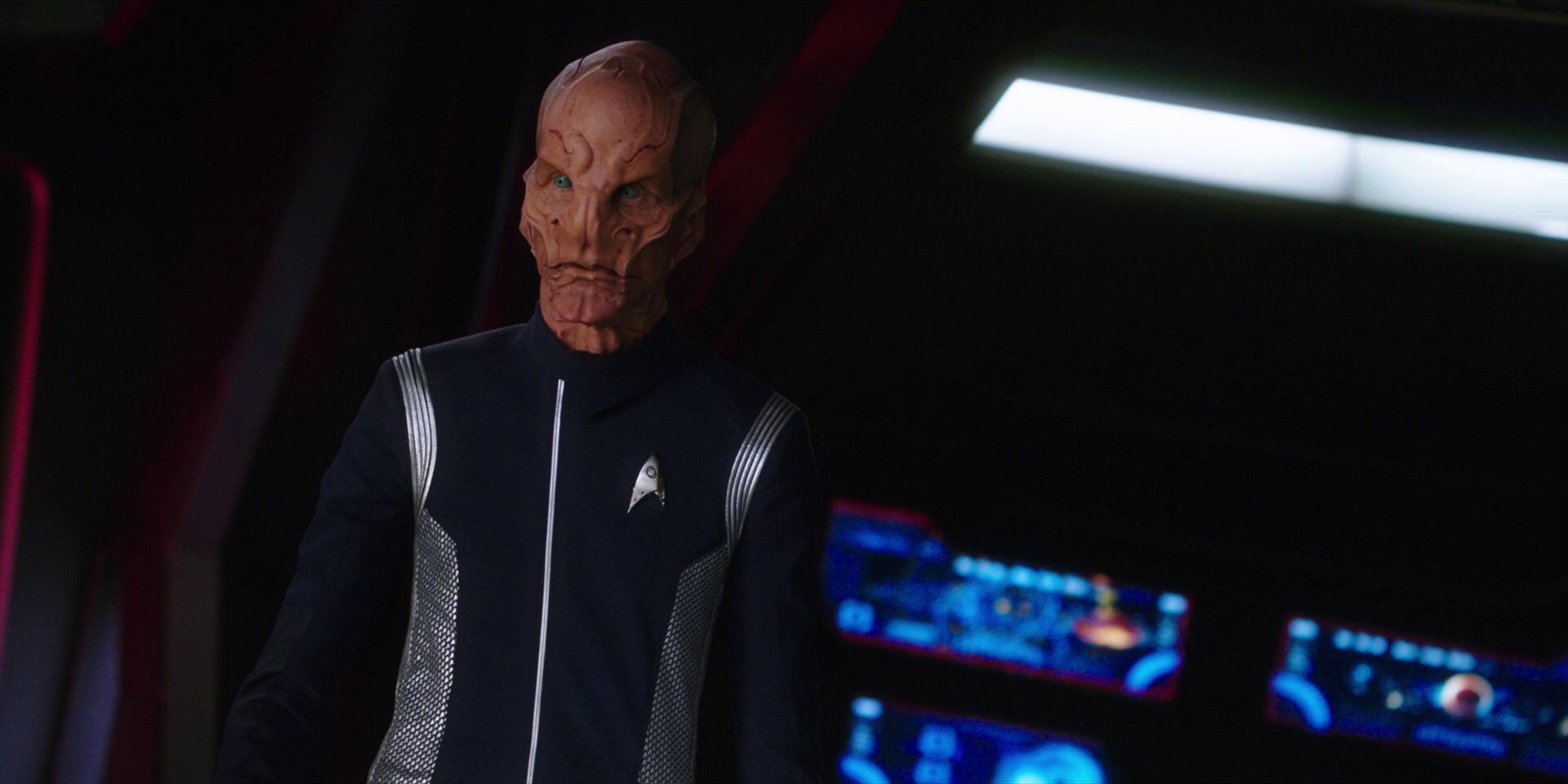extant_StarTrekDiscovery_1x01-AVulcanHello_2557.jpg