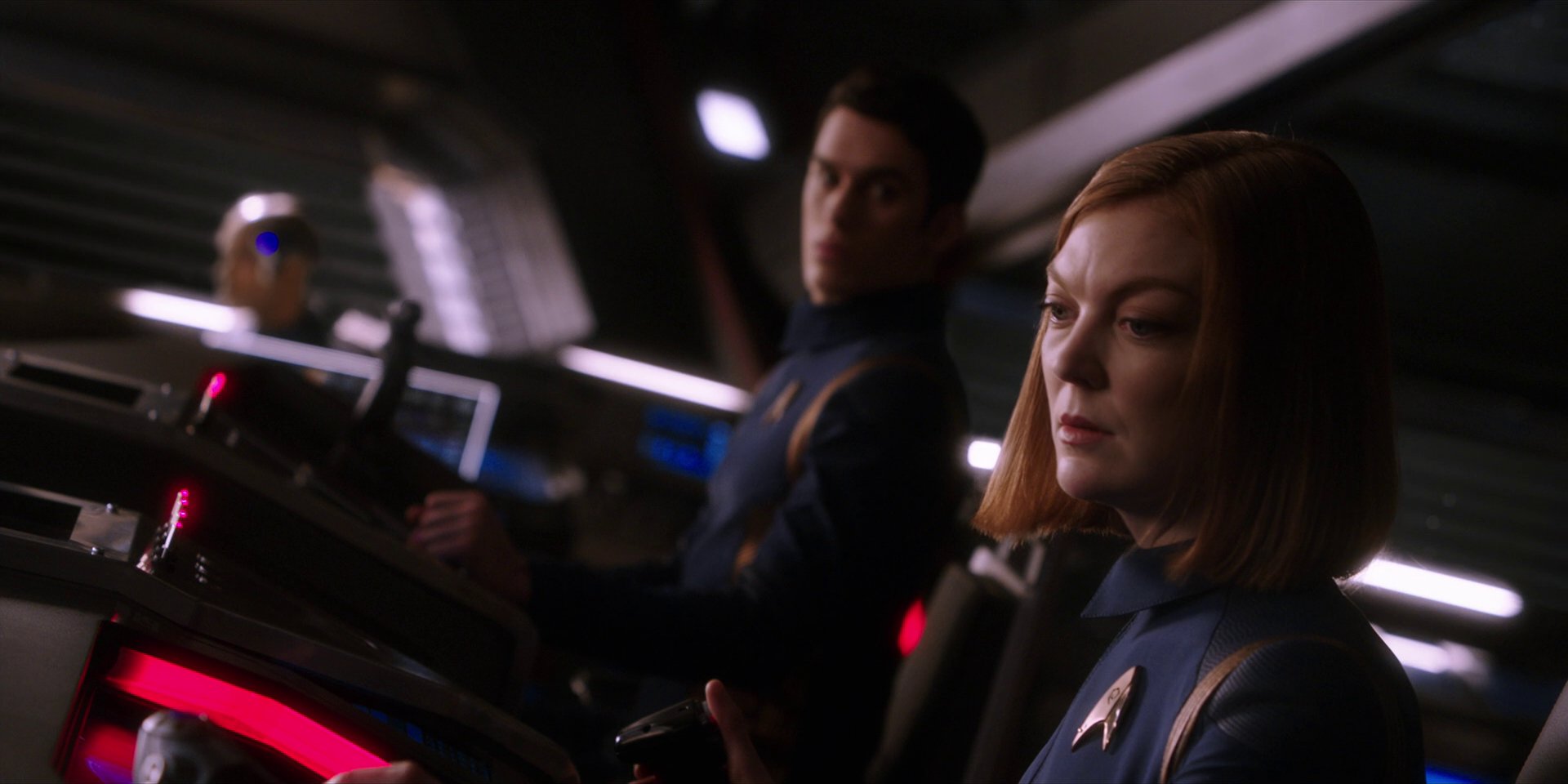 extant_StarTrekDiscovery_1x01-AVulcanHello_2624.jpg