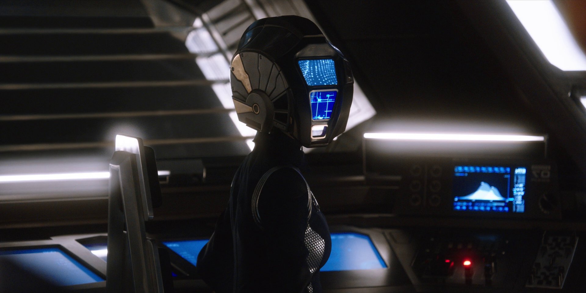 extant_StarTrekDiscovery_1x01-AVulcanHello_2652.jpg