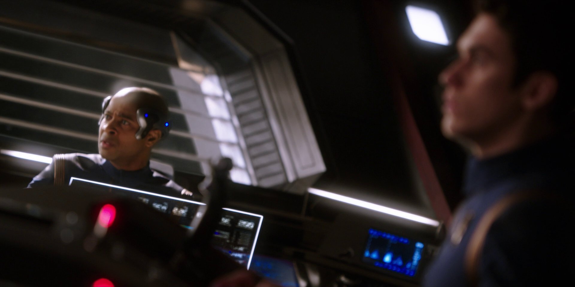extant_StarTrekDiscovery_1x01-AVulcanHello_2658.jpg