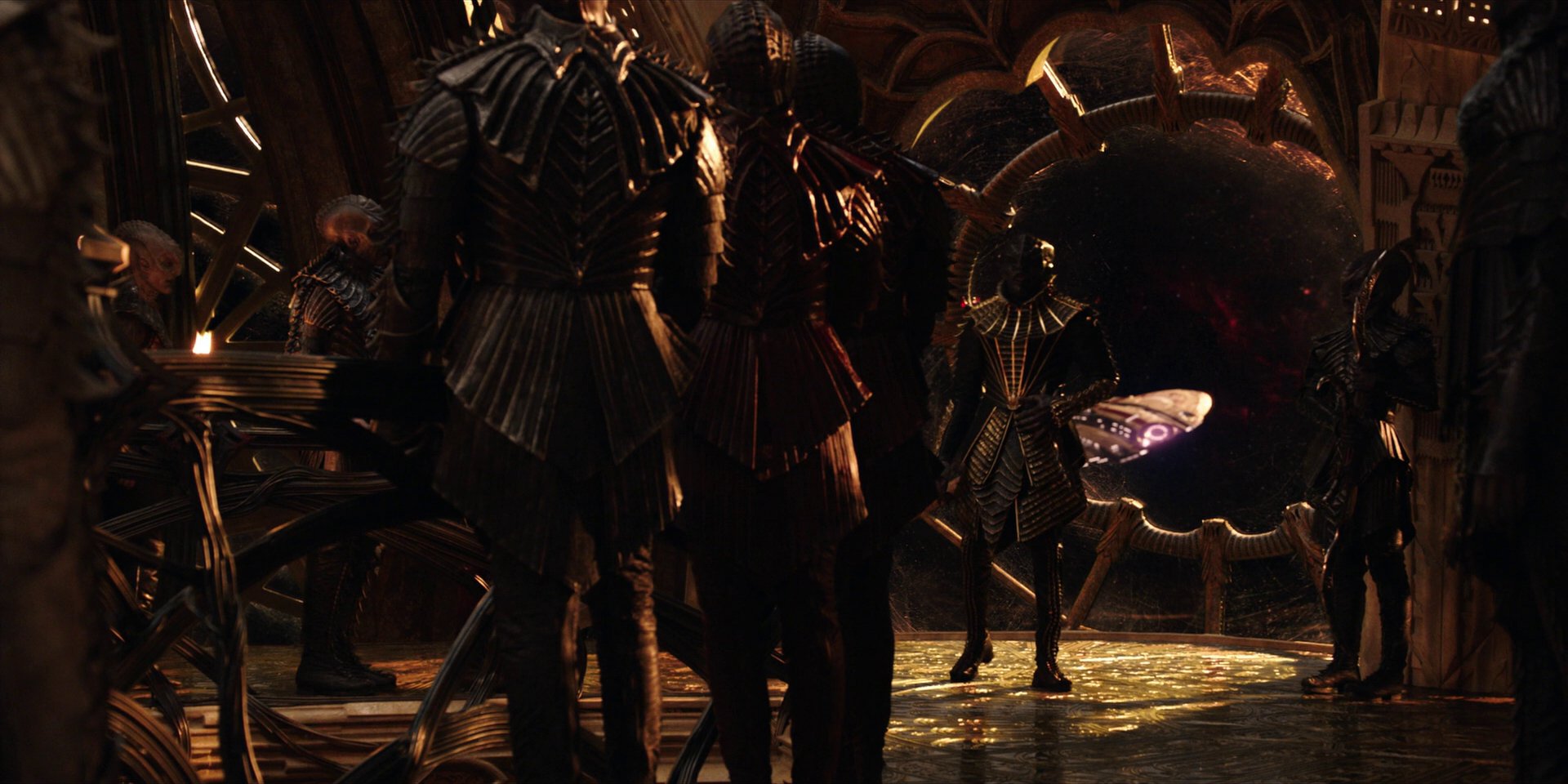 extant_StarTrekDiscovery_1x01-AVulcanHello_2734.jpg