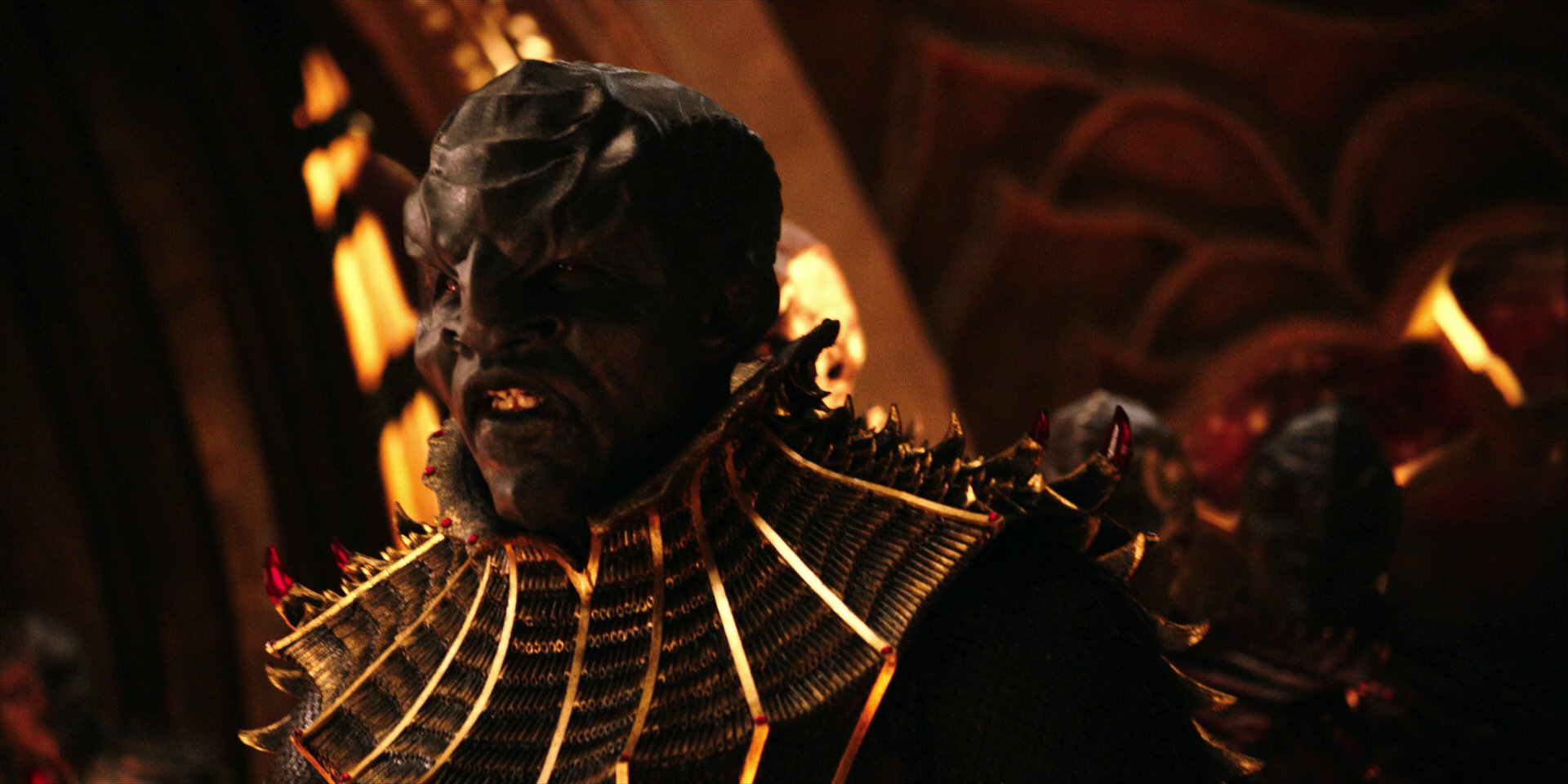 extant_StarTrekDiscovery_1x01-AVulcanHello_2807.jpg