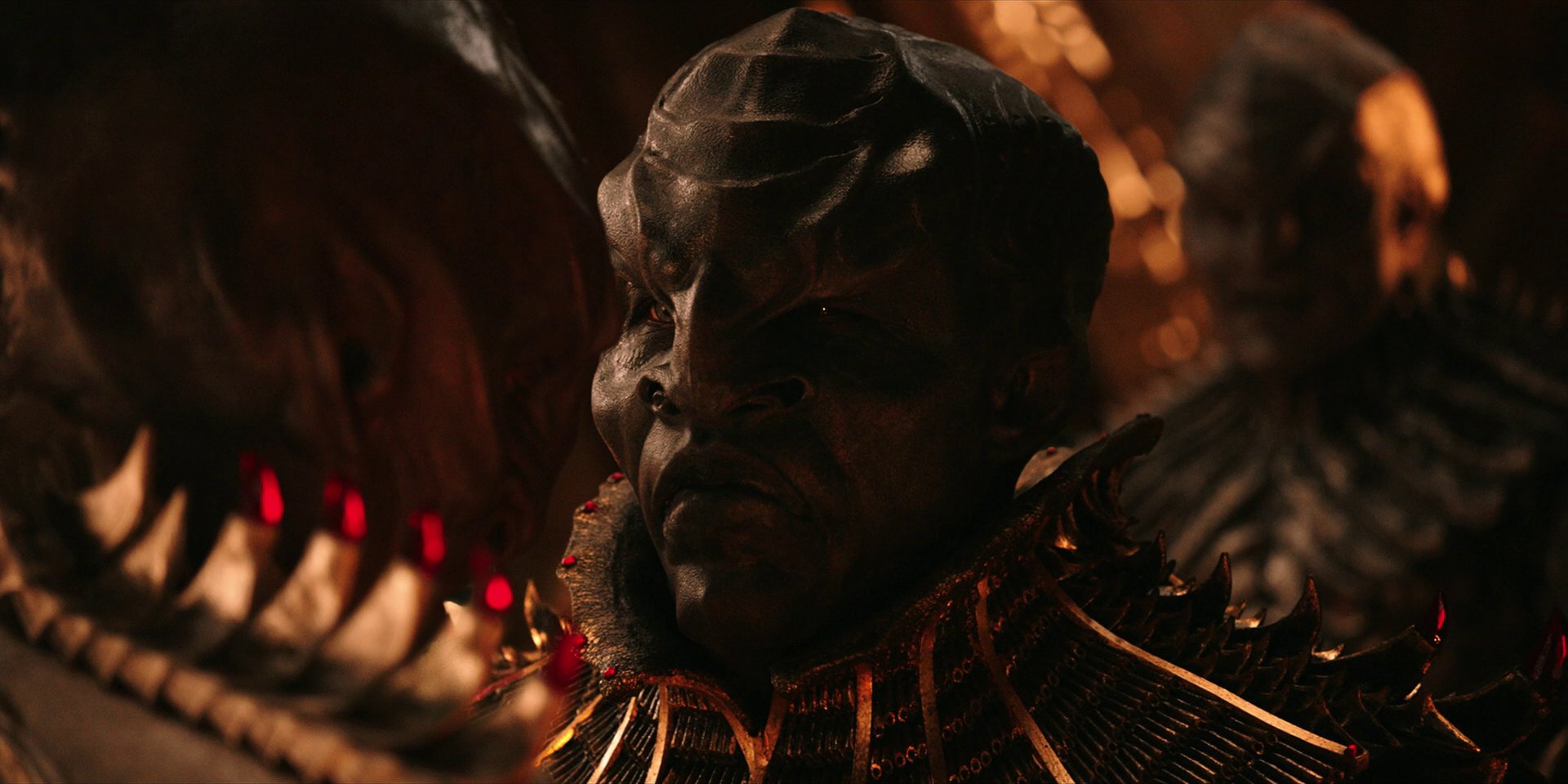 extant_StarTrekDiscovery_1x01-AVulcanHello_2831.jpg