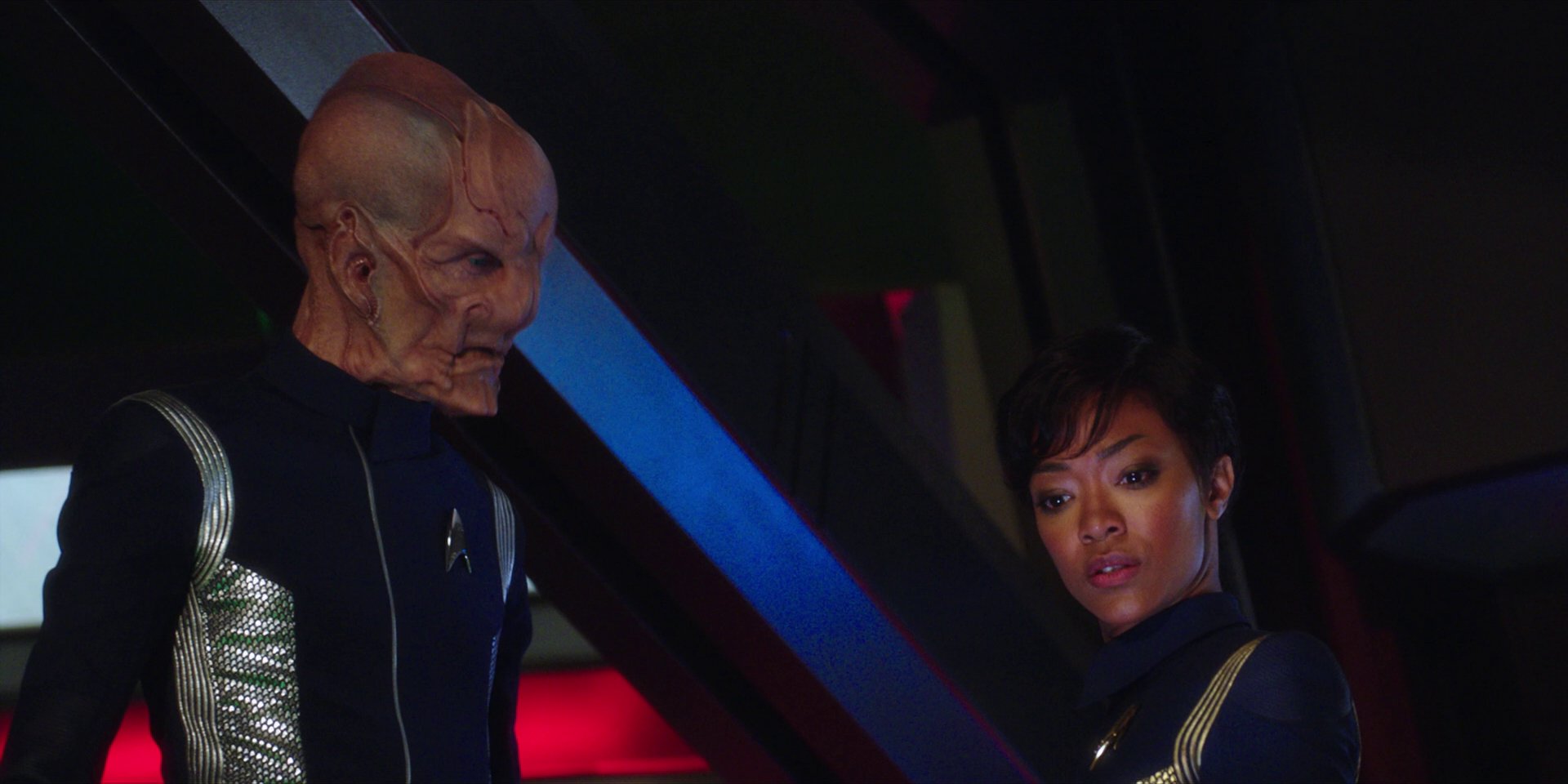 extant_StarTrekDiscovery_1x01-AVulcanHello_3156.jpg