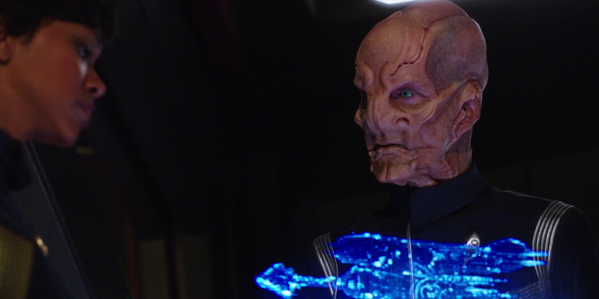 extant_StarTrekDiscovery_1x01-AVulcanHello_3197.jpg