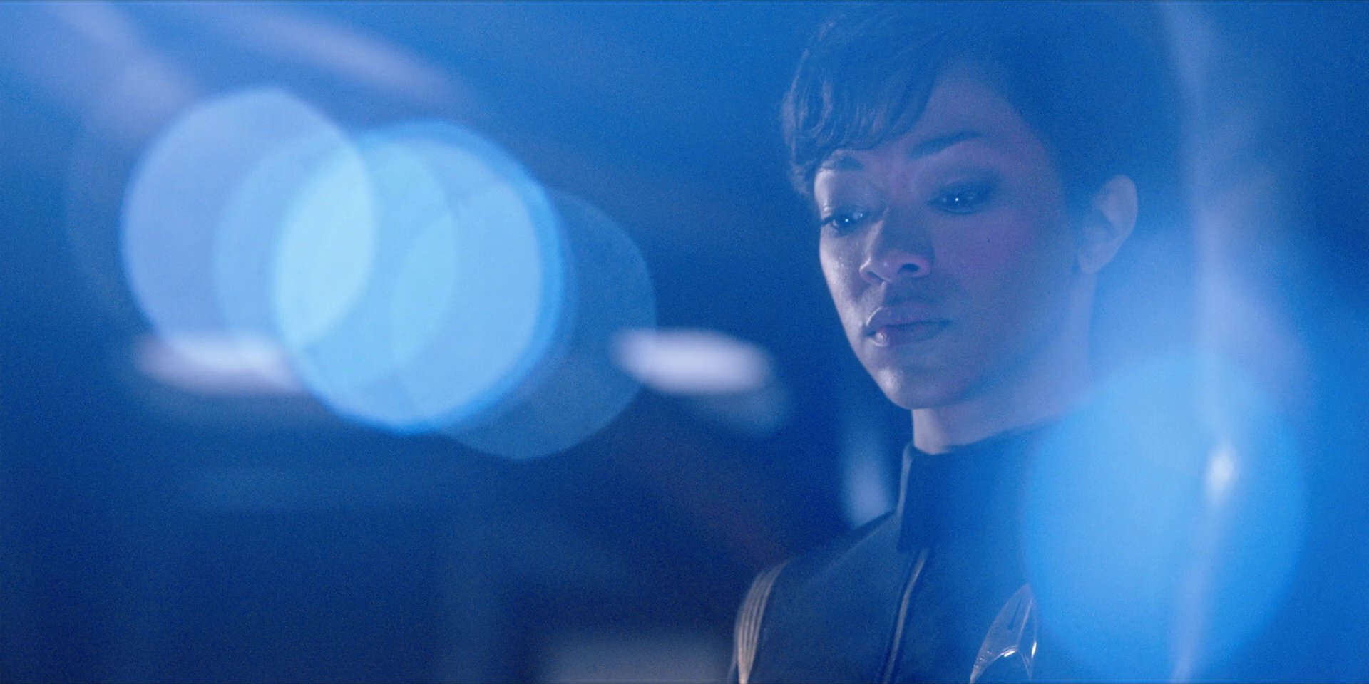extant_StarTrekDiscovery_1x01-AVulcanHello_3201.jpg