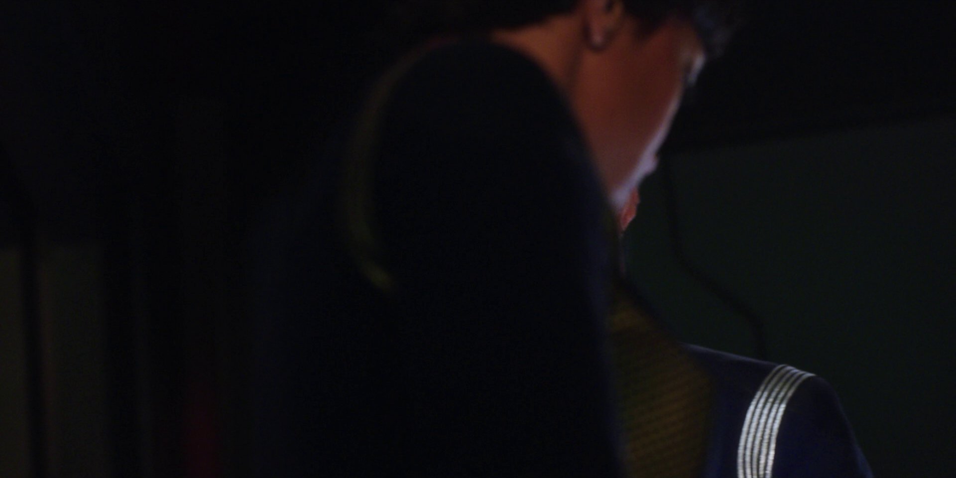 extant_StarTrekDiscovery_1x01-AVulcanHello_3211.jpg