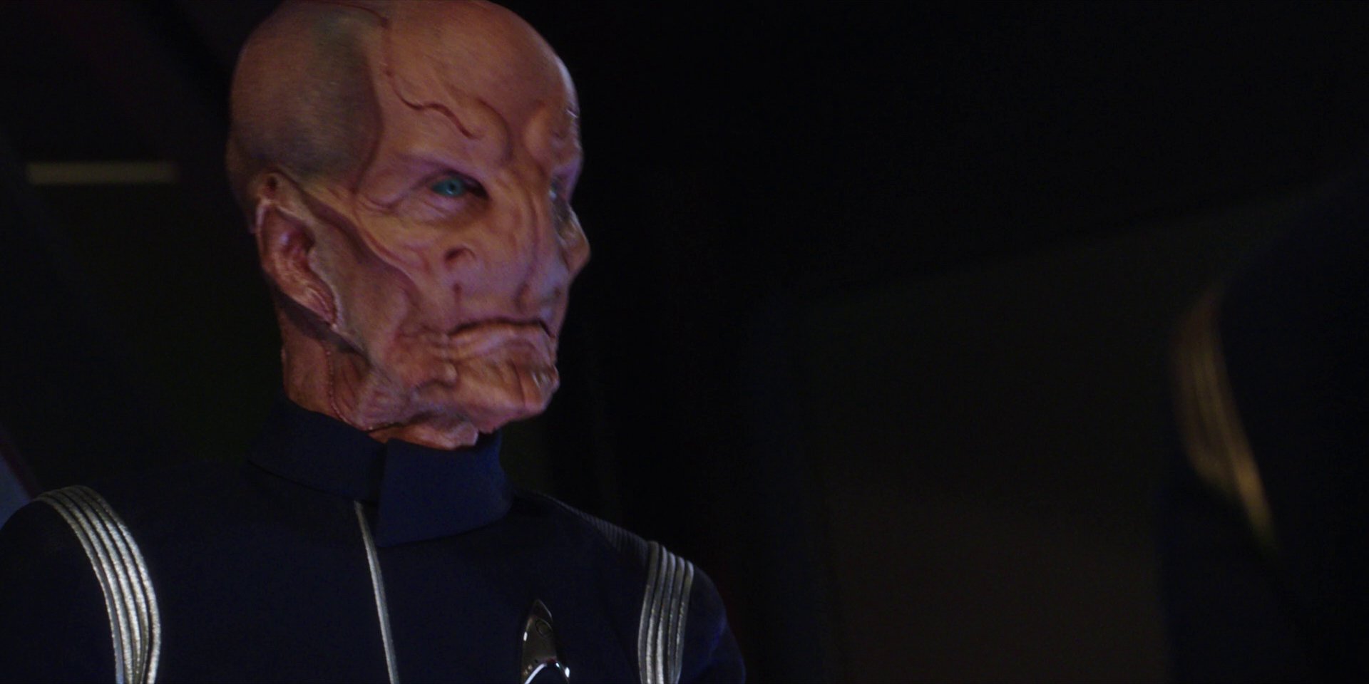 extant_StarTrekDiscovery_1x01-AVulcanHello_3219.jpg