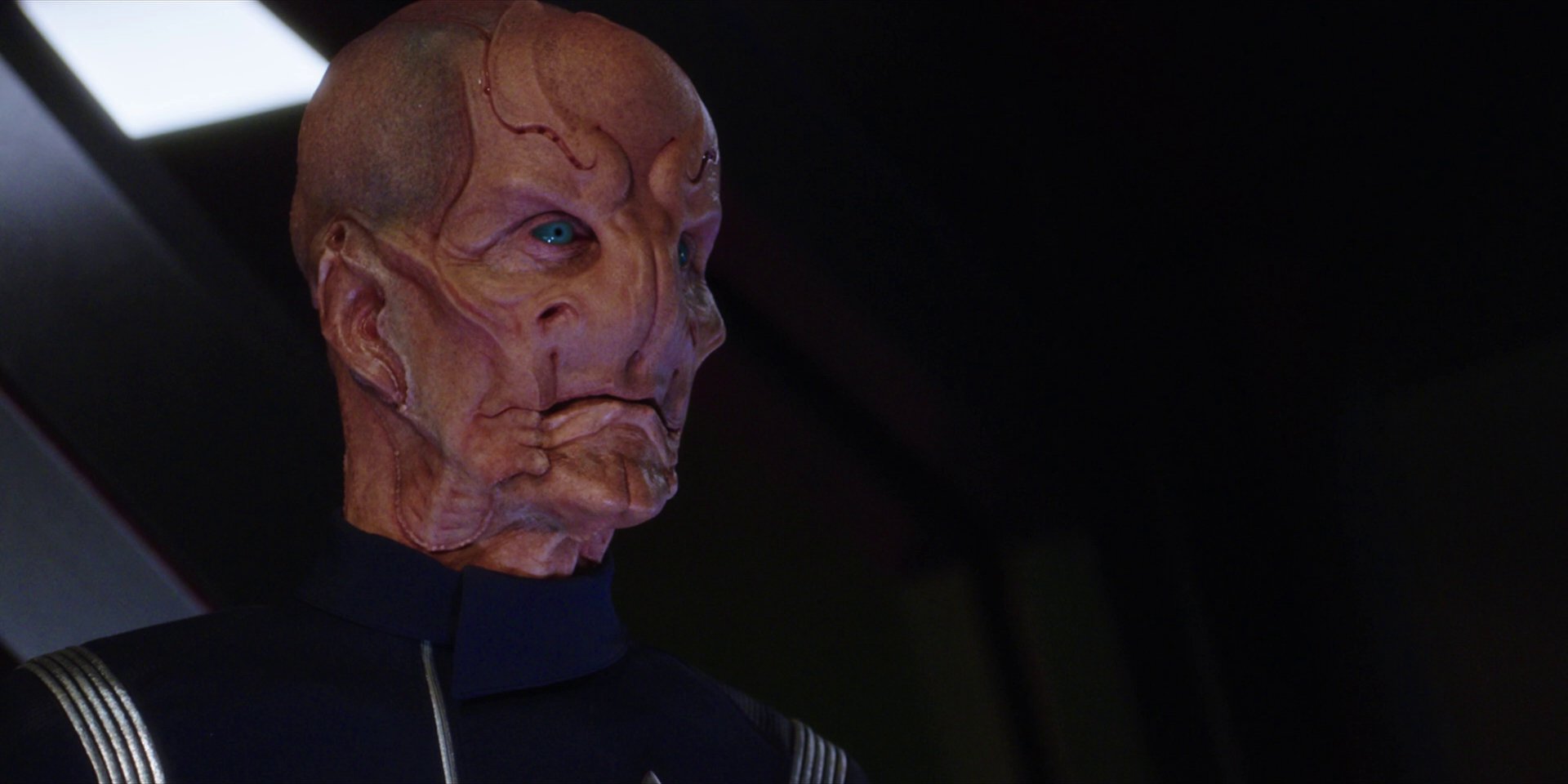 extant_StarTrekDiscovery_1x01-AVulcanHello_3232.jpg