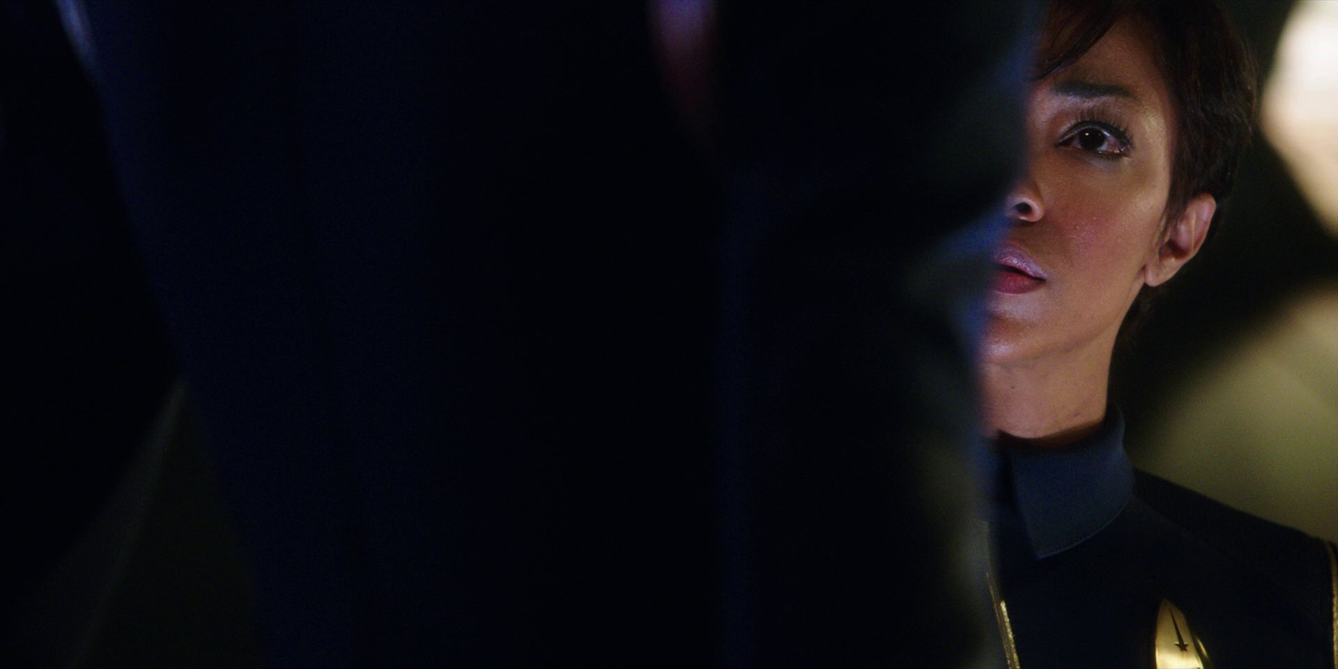 extant_StarTrekDiscovery_1x01-AVulcanHello_3254.jpg