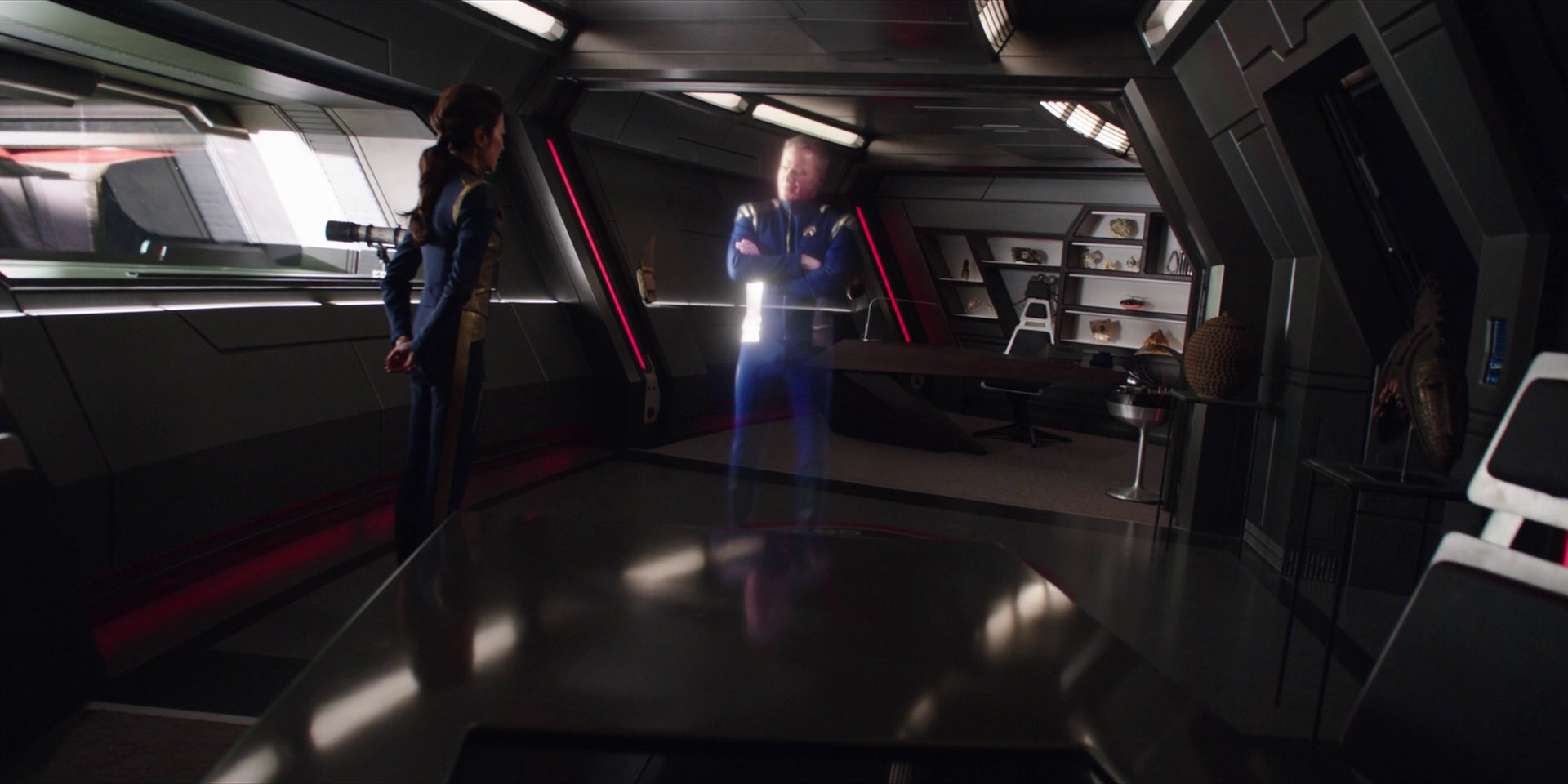 extant_StarTrekDiscovery_1x01-AVulcanHello_3291.jpg