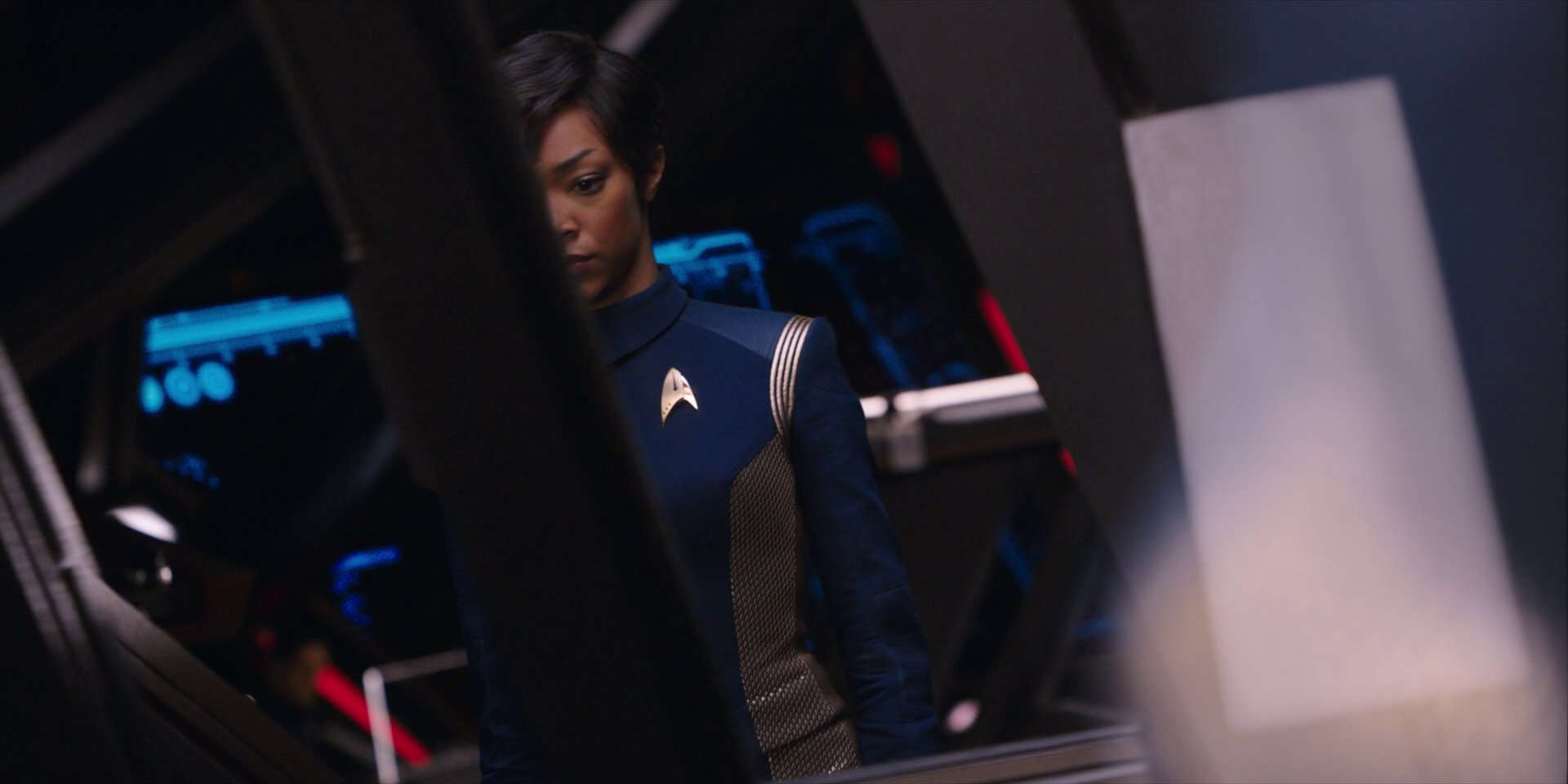 extant_StarTrekDiscovery_1x01-AVulcanHello_3313.jpg