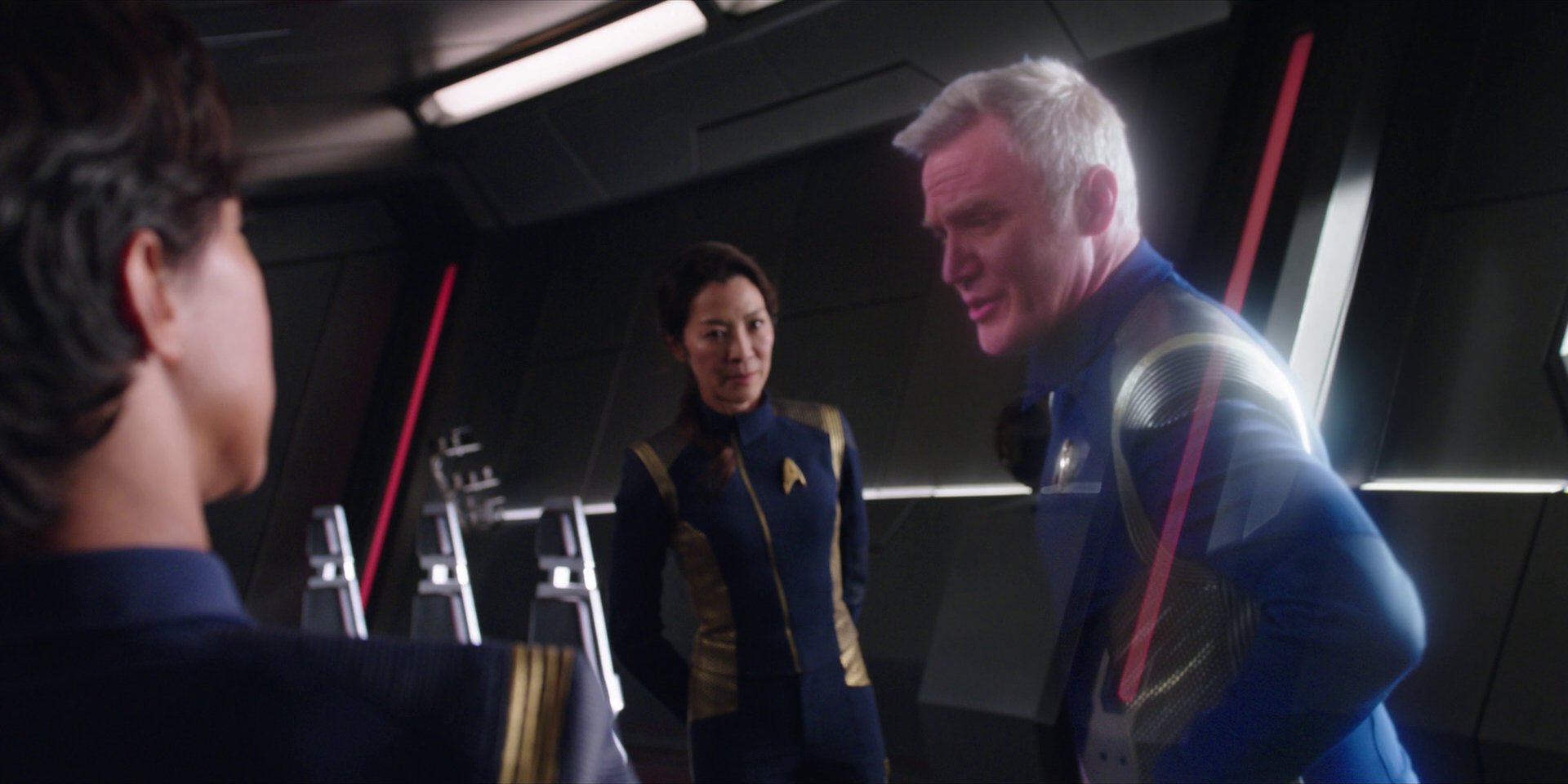 extant_StarTrekDiscovery_1x01-AVulcanHello_3325.jpg