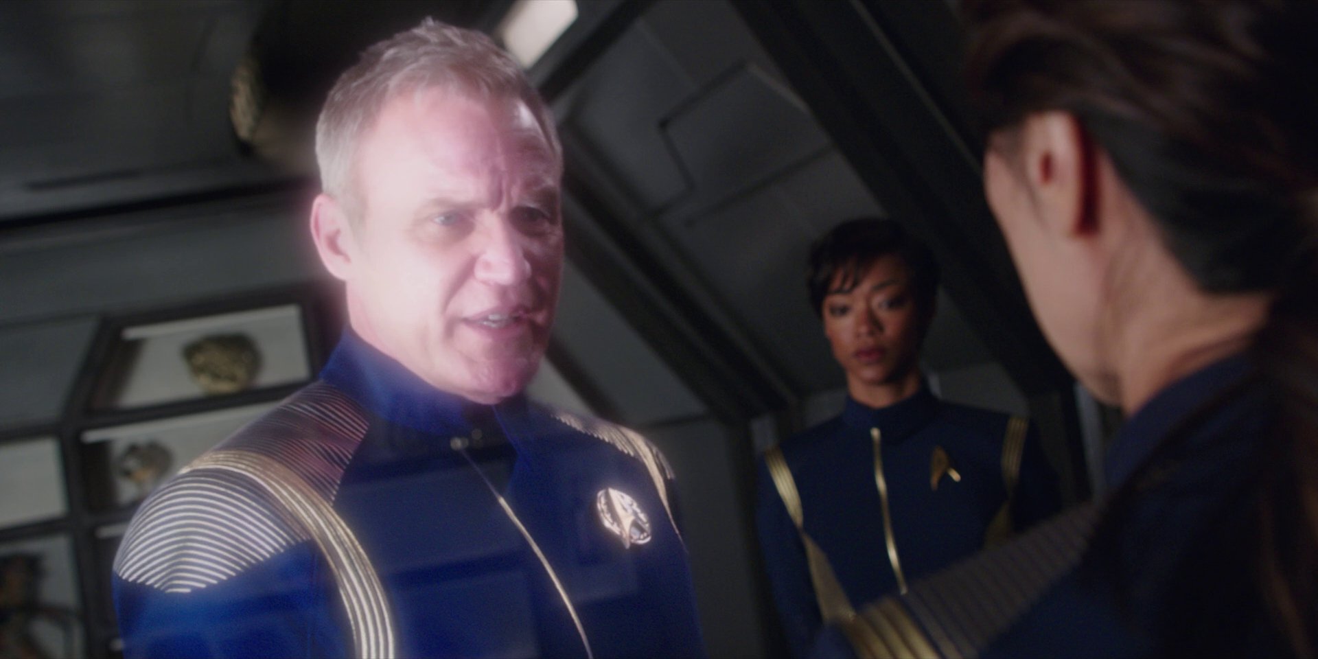 extant_StarTrekDiscovery_1x01-AVulcanHello_3399.jpg