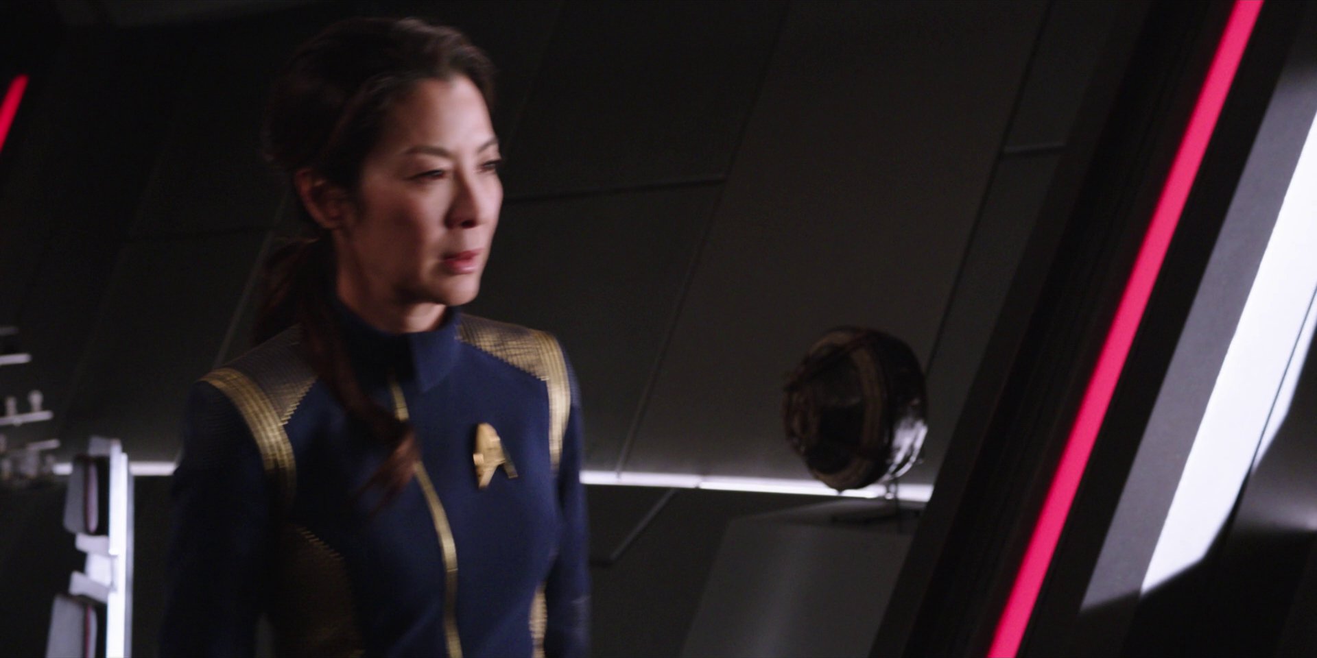 extant_StarTrekDiscovery_1x01-AVulcanHello_3424.jpg